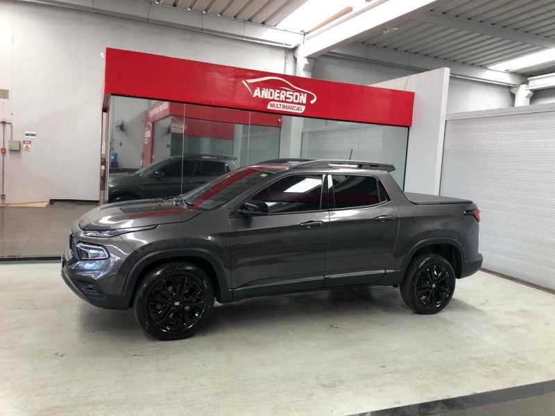 Fiat TORO 1.3 TURBO 270 VOLCANO Fiat TORO 1.3 TURBO 270 VOLCANO