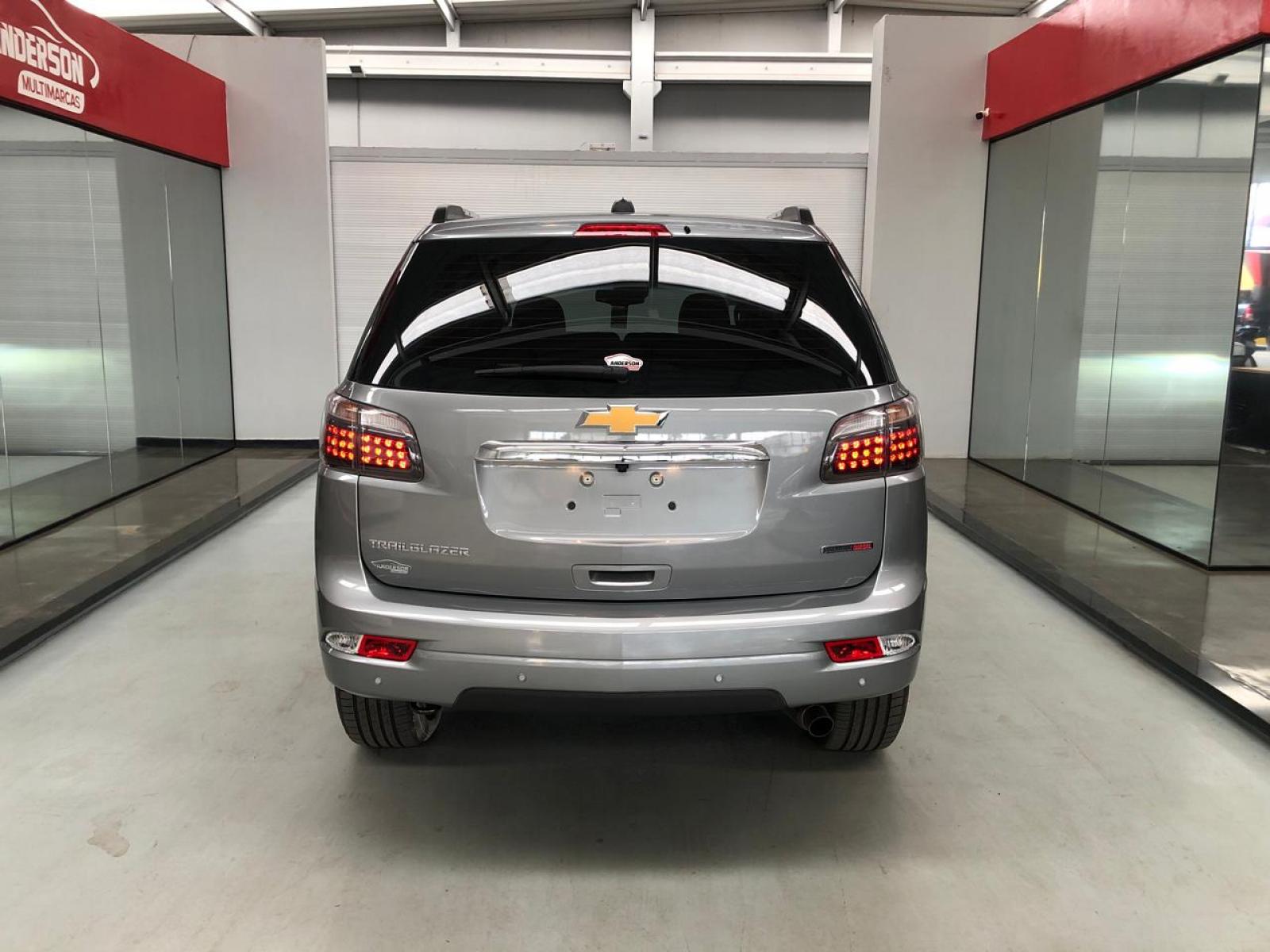 Chevrolet TRAILBLAZER HIGH COUNTRY - foto 6