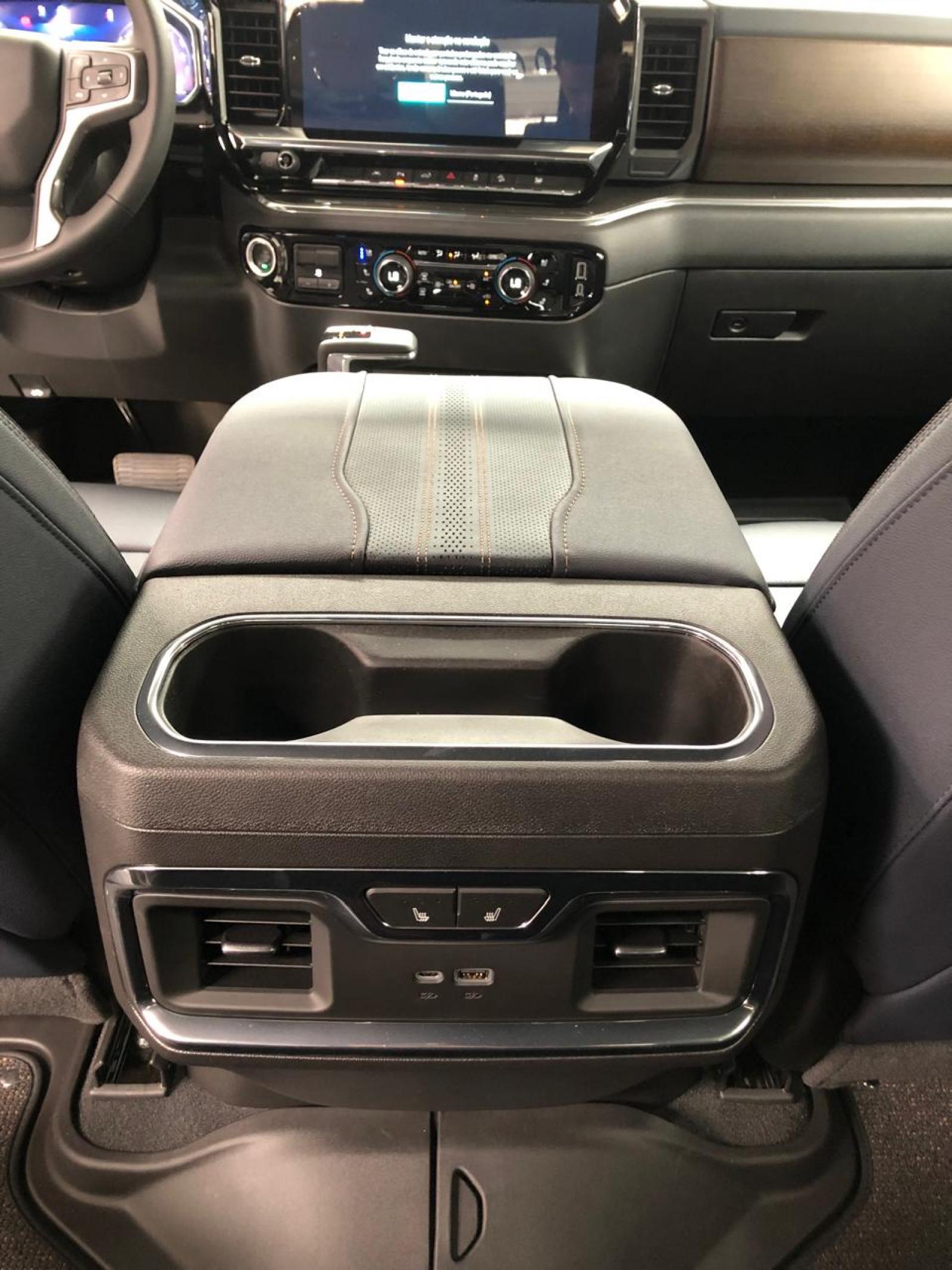 Chevrolet SILVERADO 5.3 V8 HIGH COUNTRY 4X4 - foto 21