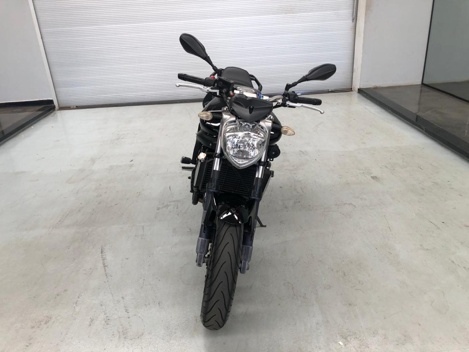 Yamaha FZ6N 600 - foto 4