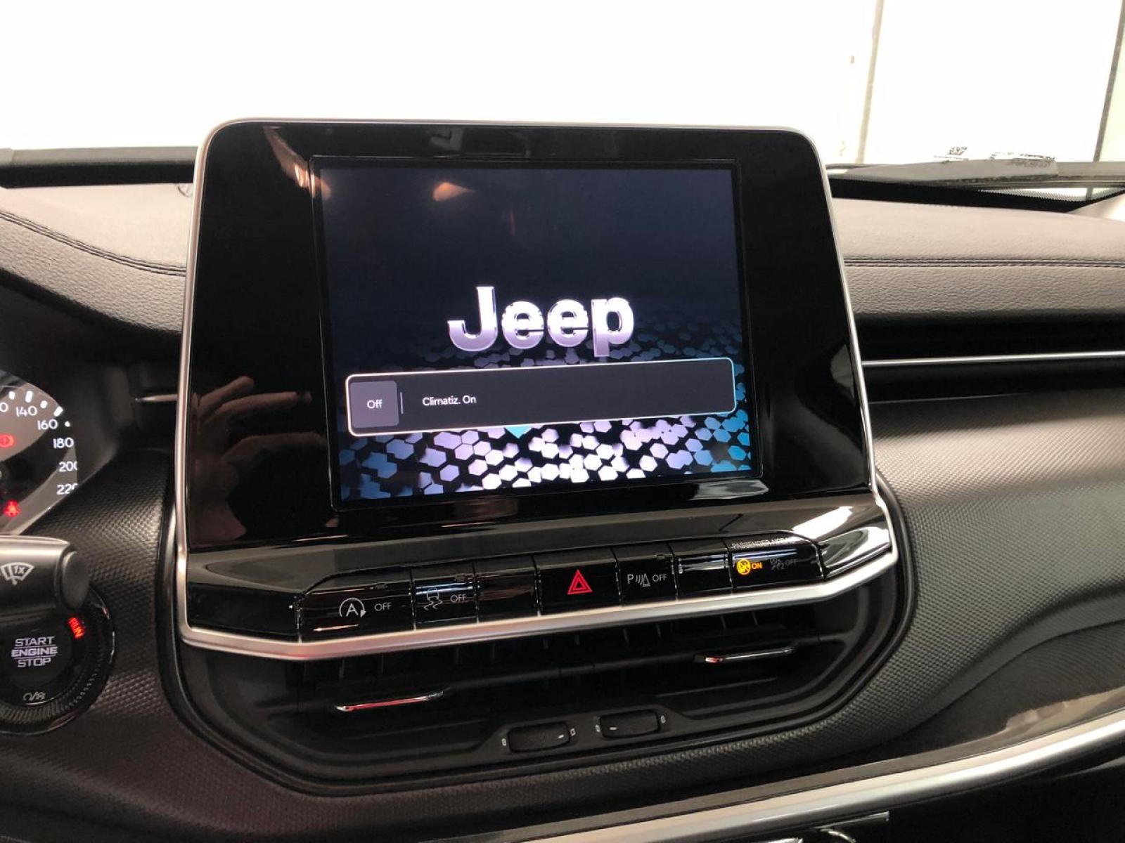 Jeep COMPASS 1.3 T270 TURBO SPORT - foto 12