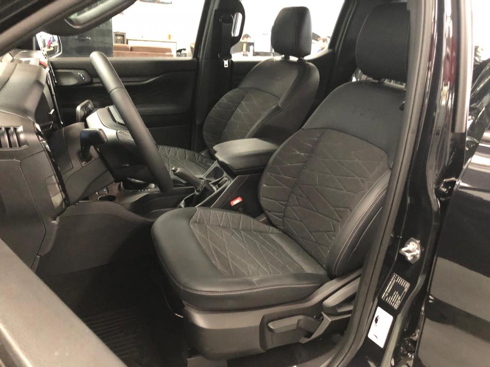 Ford RANGER BLACK V6 CD - foto 9