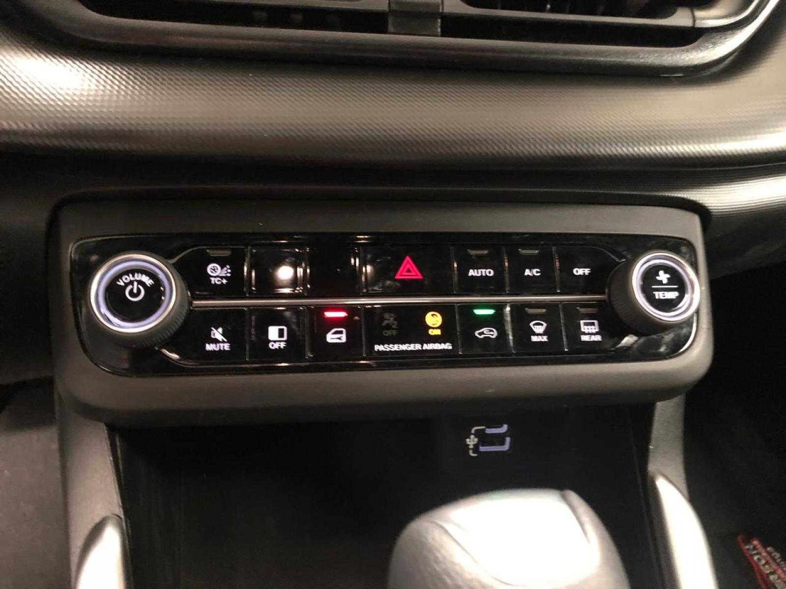 Fiat FASTBACK 1.0 TURBO 200 - foto 11