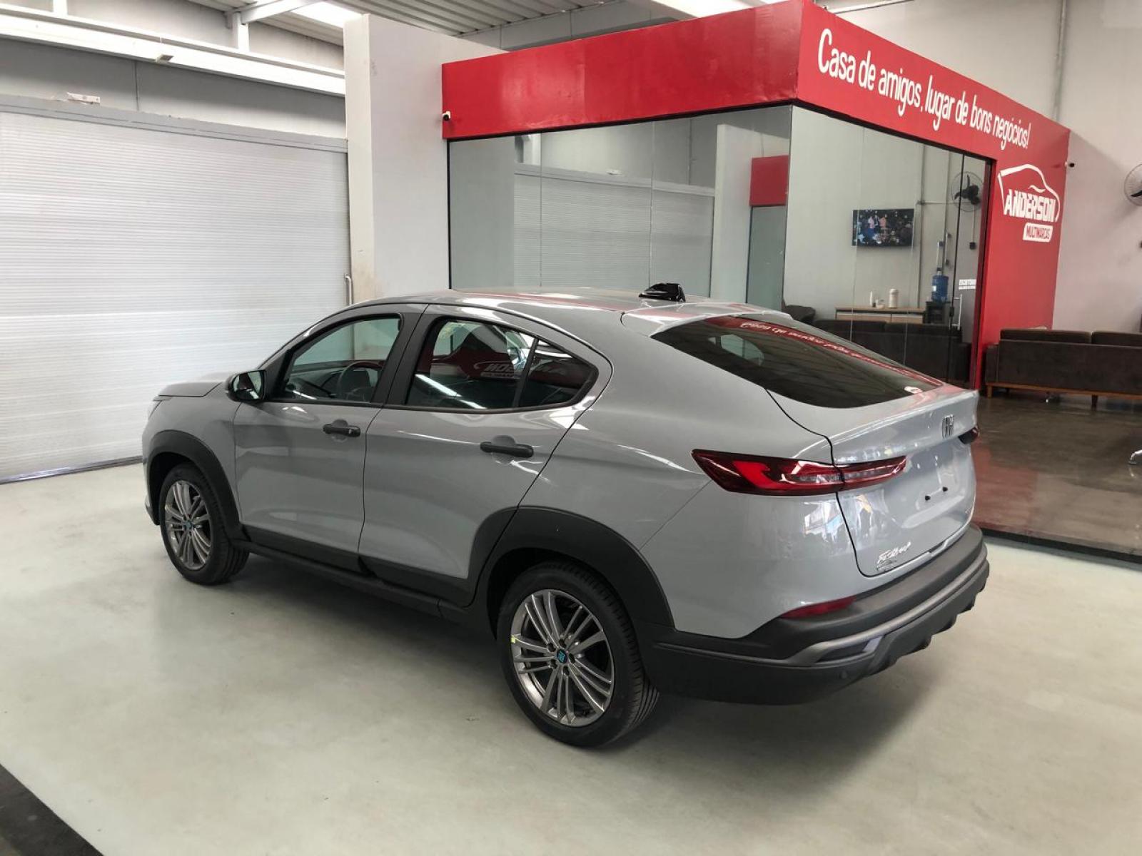 Fiat FASTBACK 1.0 TURBO 200 - foto 5