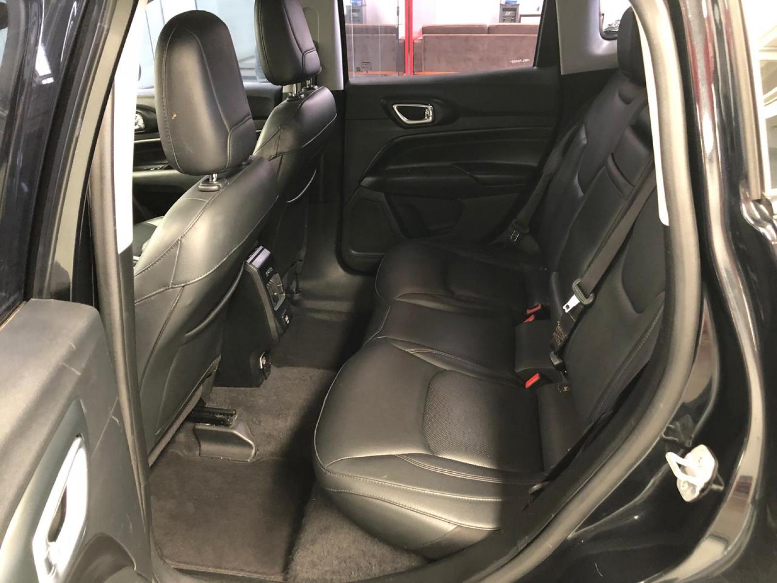 Jeep COMPASS 1.3 T270 TURBO LONGITUDE - foto 10