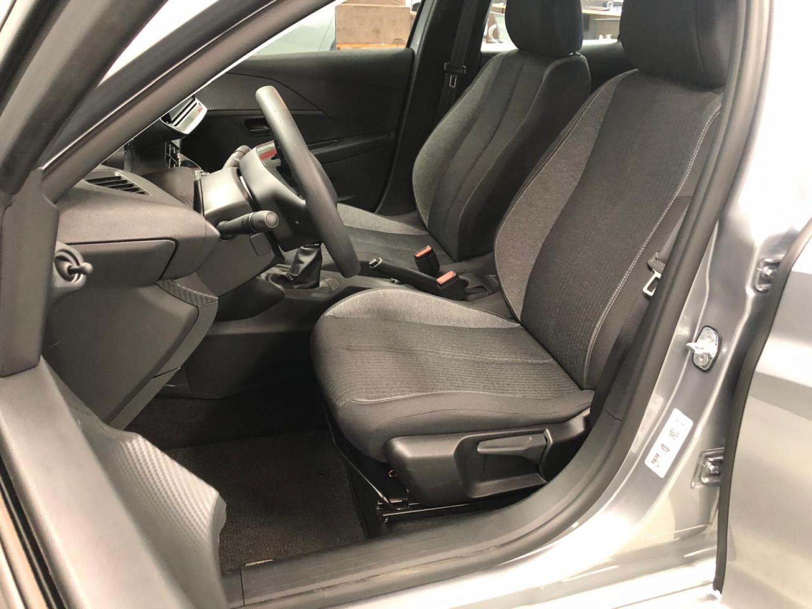 Peugeot 208 1.0 ACTIVE - foto 9