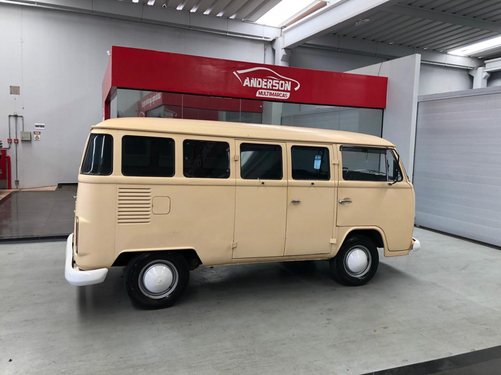Volkswagen KOMBI - foto 4