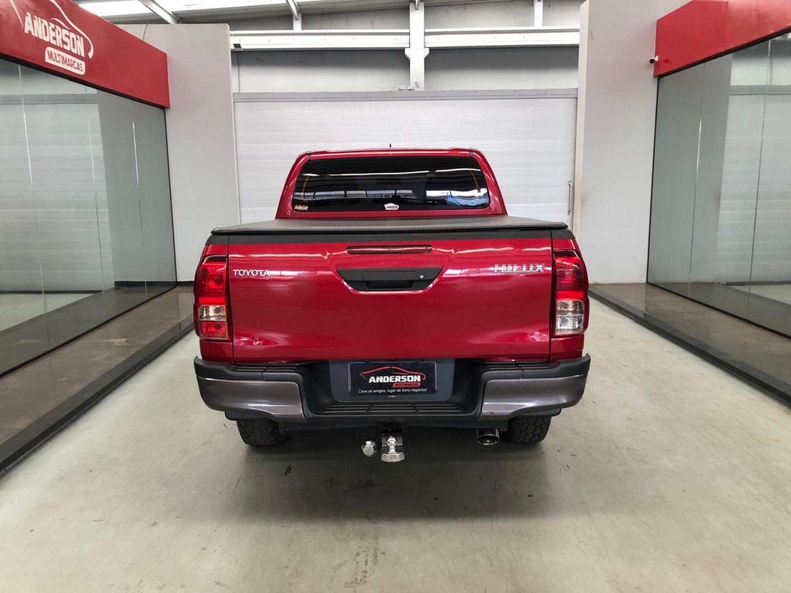 Toyota HILUX 2.8 4X4 CD - foto 6