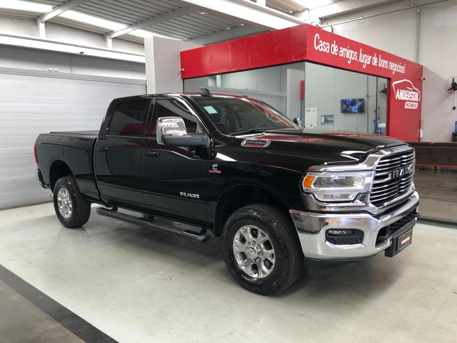 RAM 2500 6.7 I6 TURBO LARAMIE CD 4X4 - foto 2