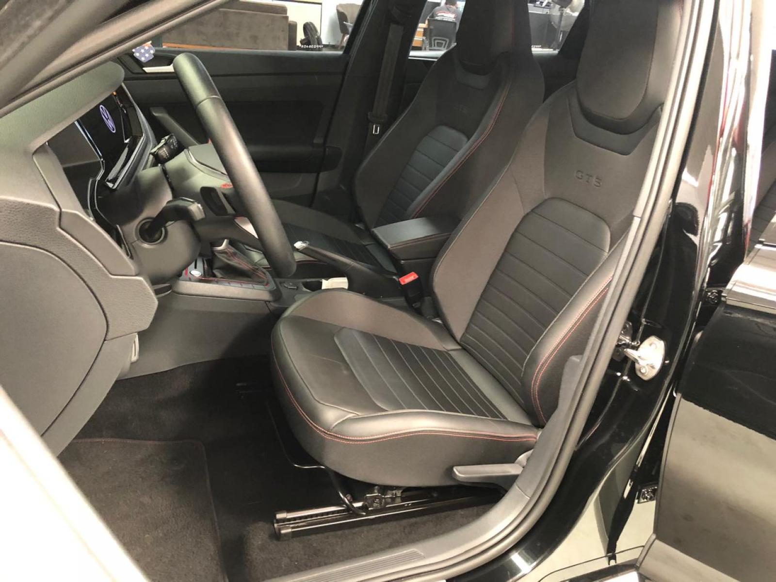 Volkswagen POLO 1.4 250 TSI GTS - foto 9