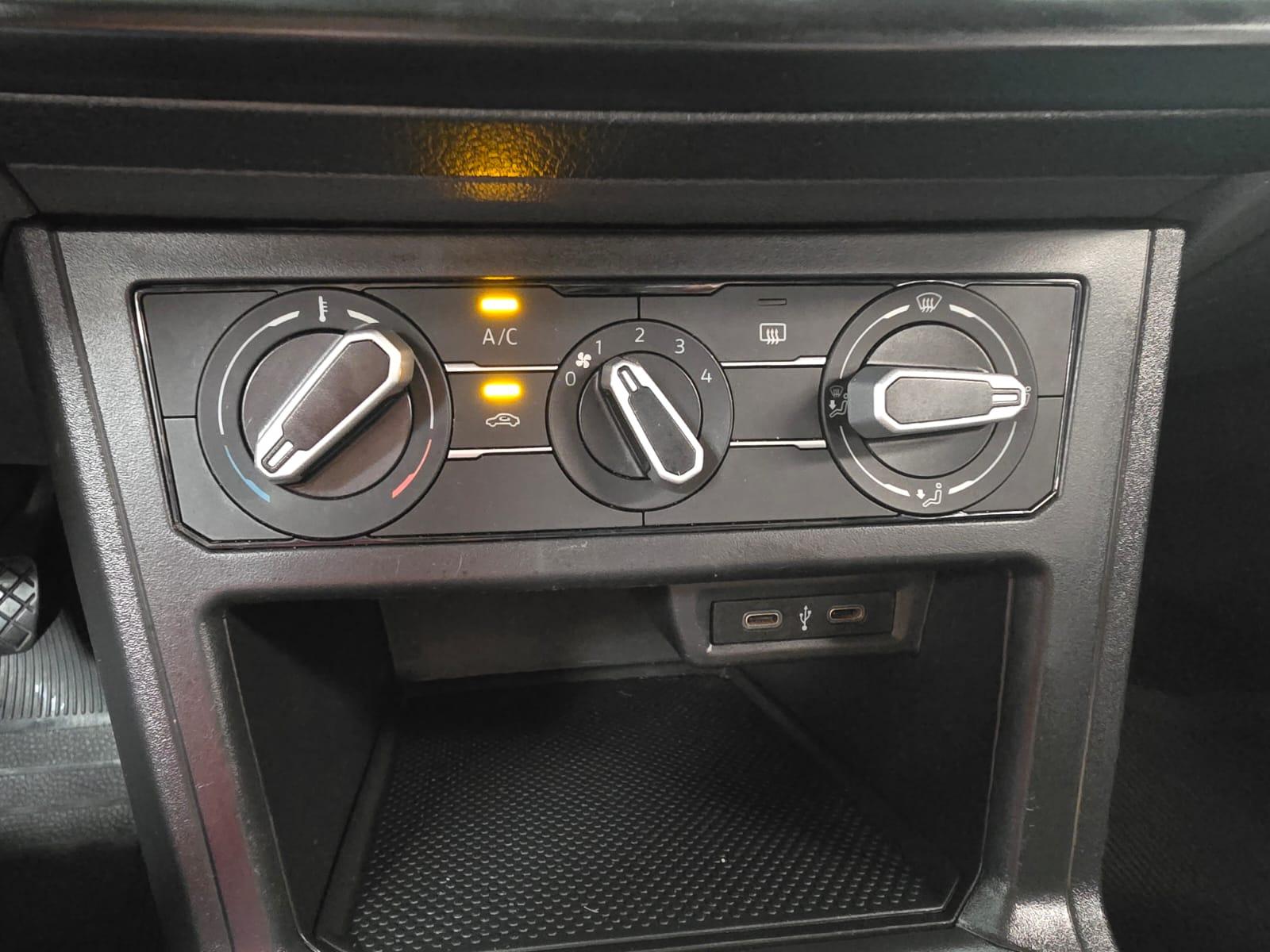 Volkswagen POLO 1.0 MPI TRACK - foto 11