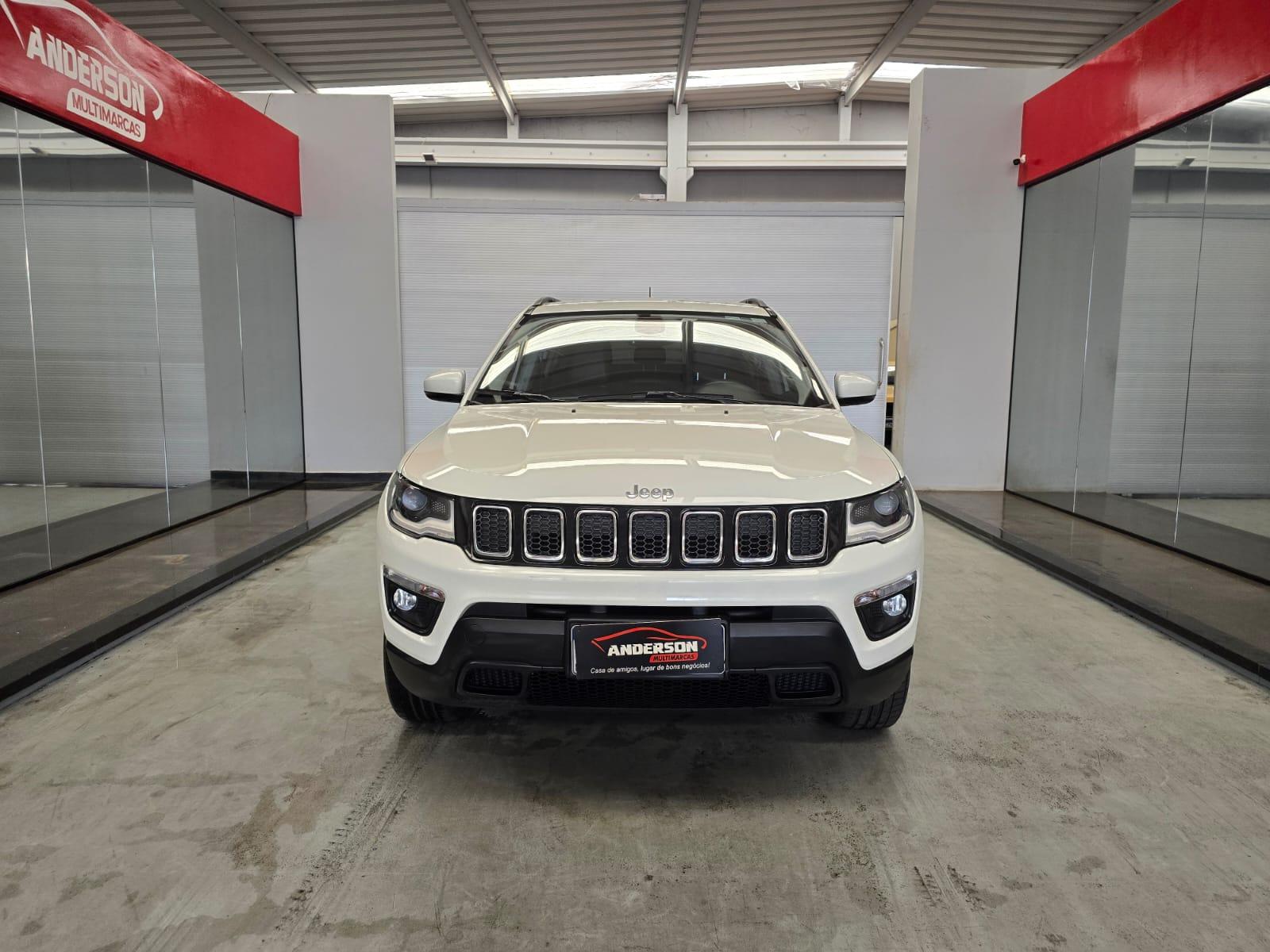 Jeep COMPASS 2.0 LONGITUDE 4X4 - foto 2