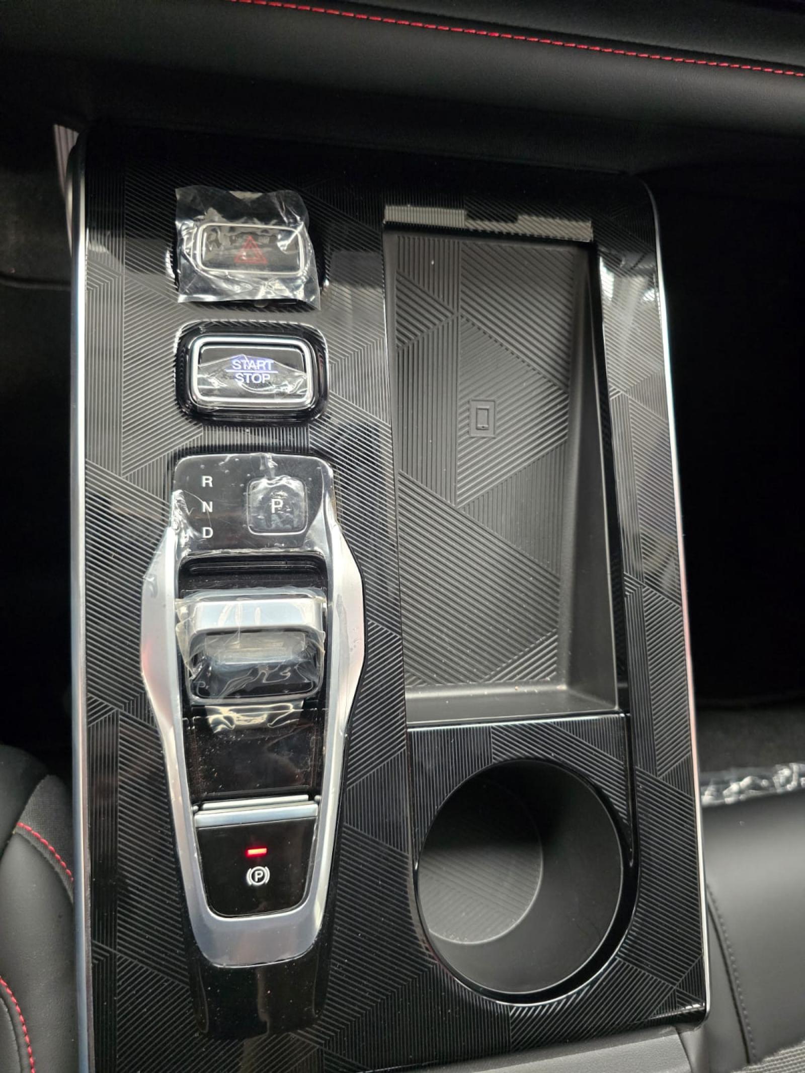 GAC GS4 2.0 HEV PREMIUM - foto 12