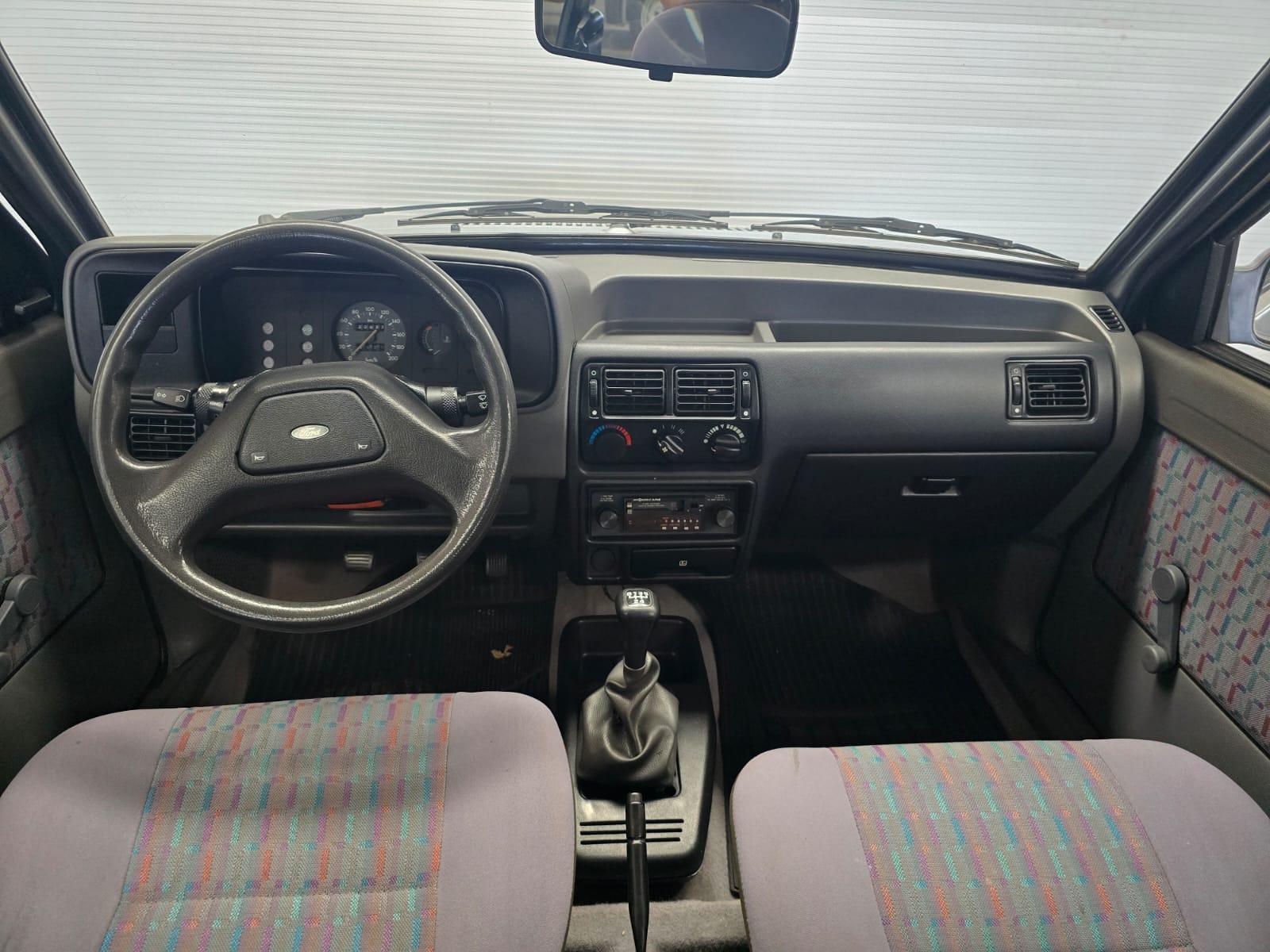 Ford ESCORT 1.0 HOBBY - foto 7