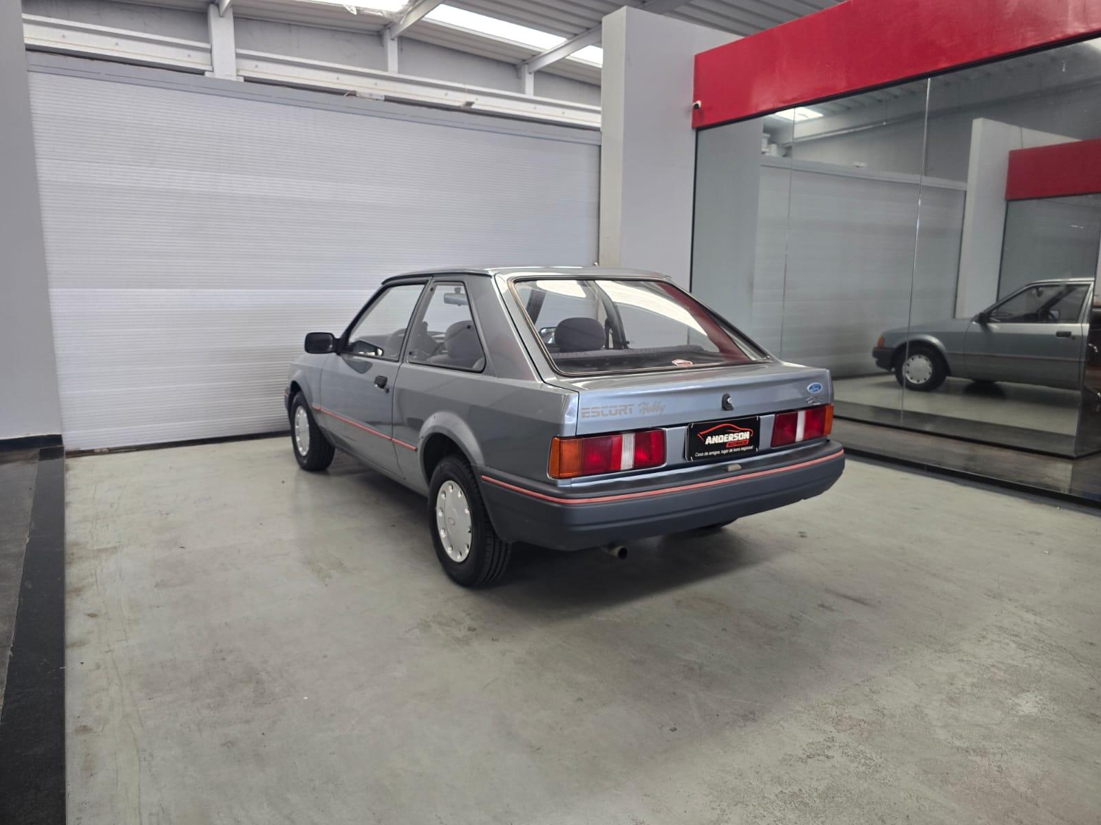 Ford ESCORT 1.0 HOBBY - foto 6