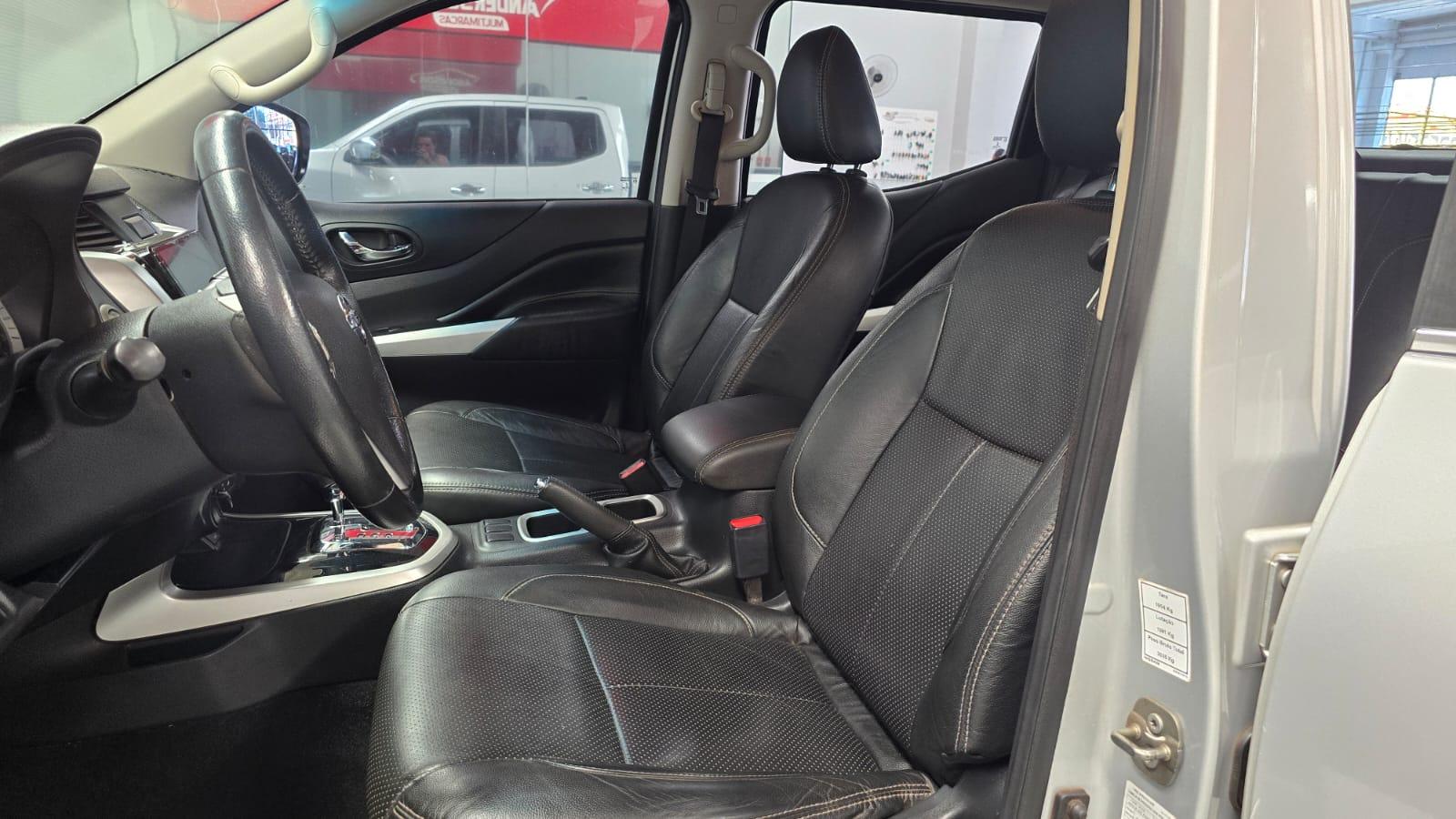 Nissan FRONTIER SE 4X4 - foto 8