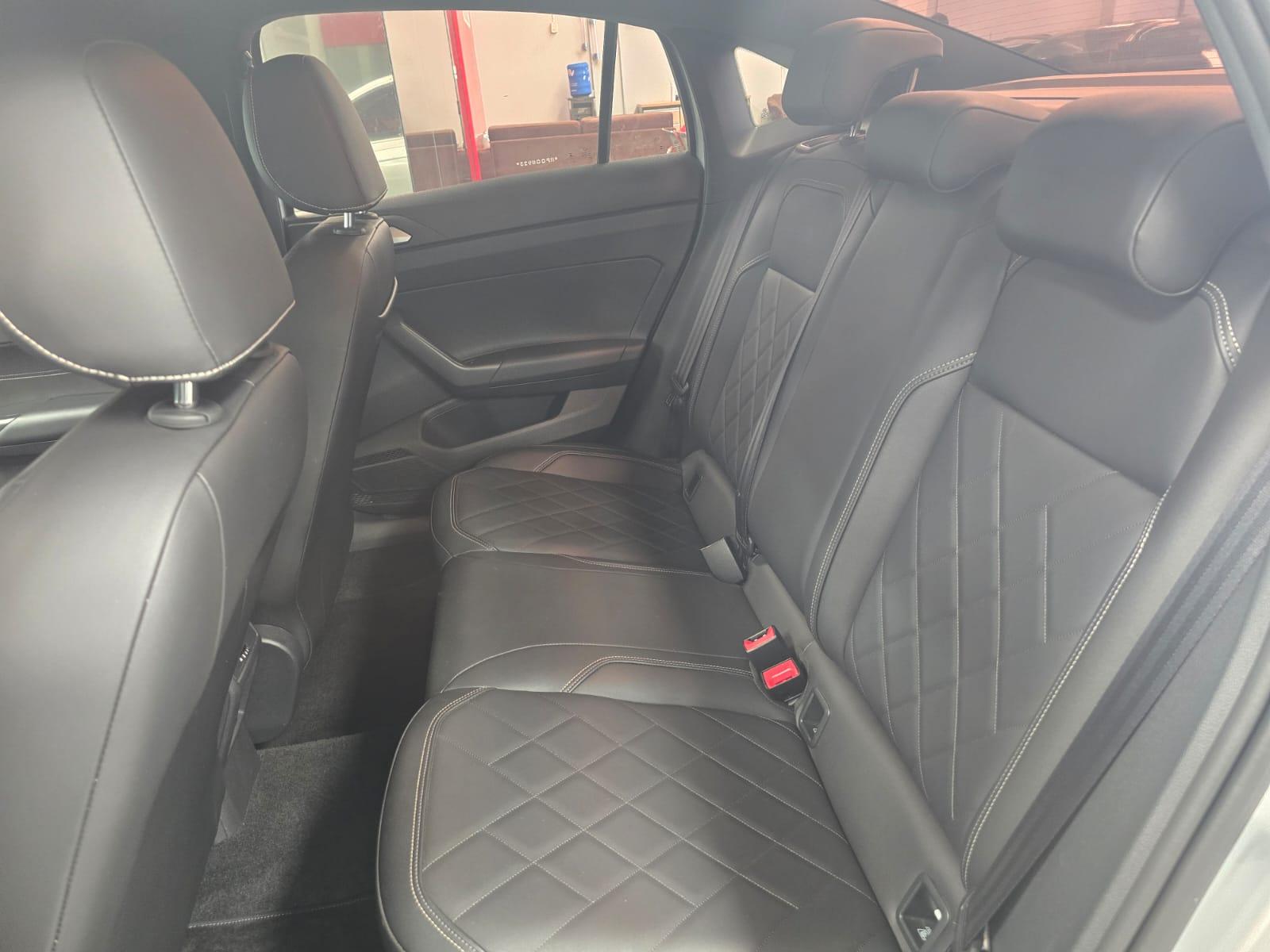 Volkswagen VIRTUS 250 TSI EXCLUSIVE - foto 9