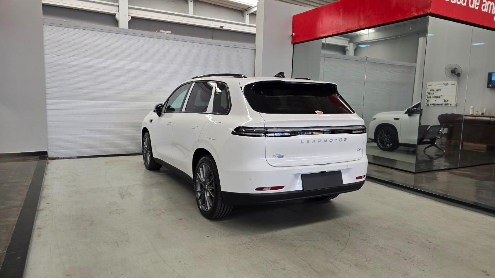 Leapmotor C10 REEV - foto 6