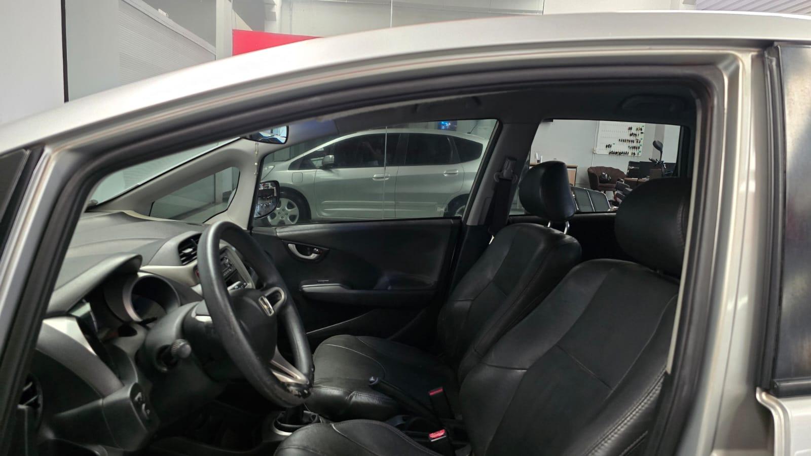 Honda FIT LXL - foto 8