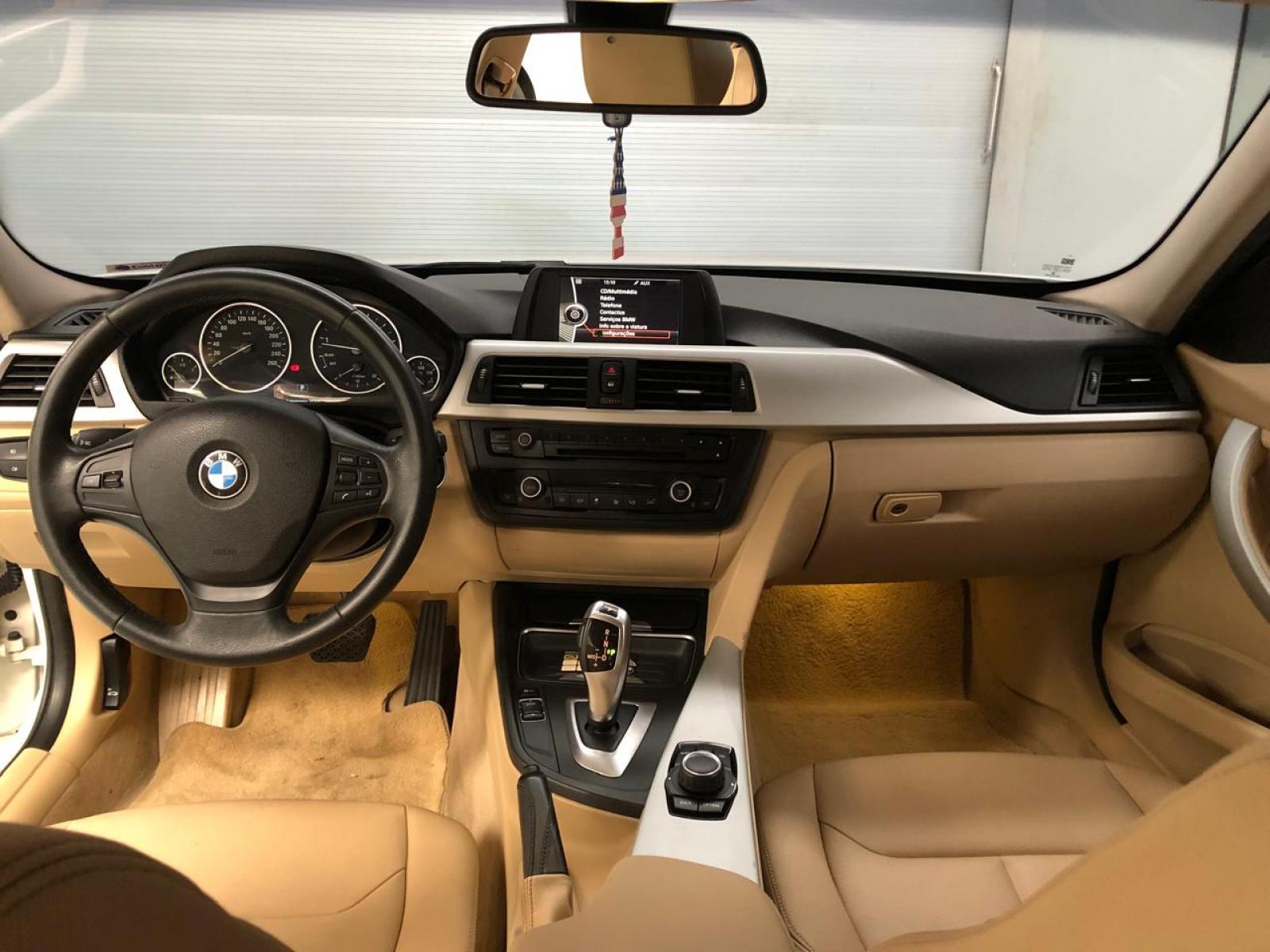 BMW 320i 2.0 TURBO - foto 7