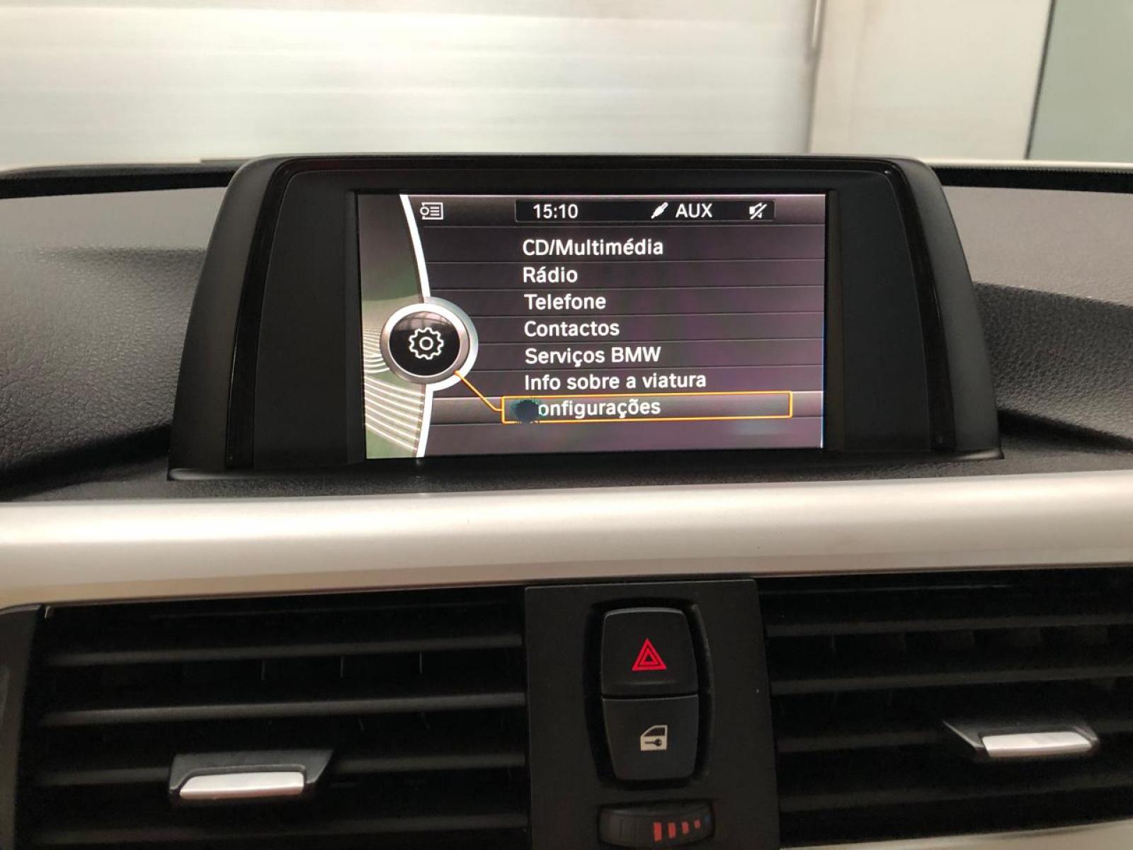 BMW 320i 2.0 TURBO - foto 11