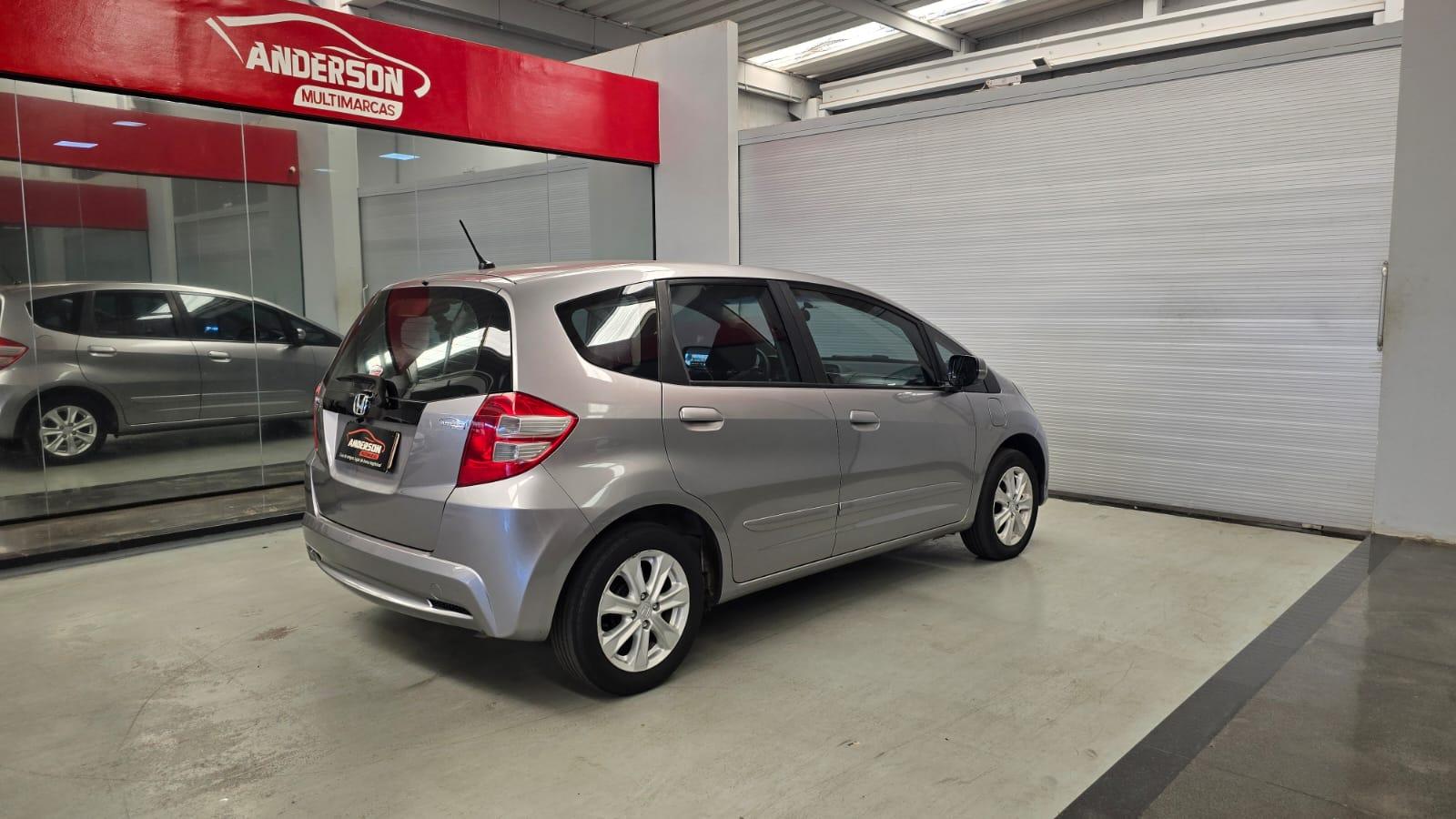 Honda FIT LX - foto 4