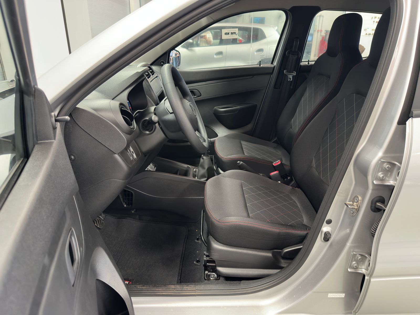 Renault KWID - foto 7
