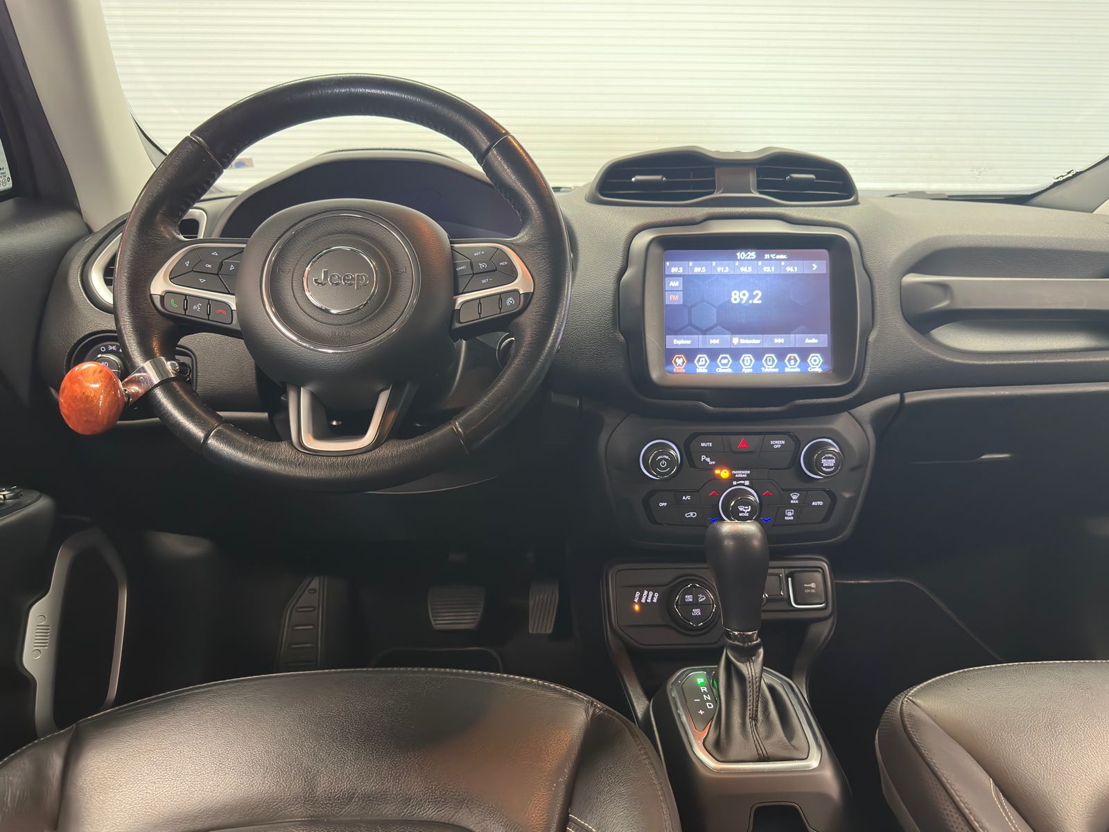 Jeep RENEGADE  - foto 8