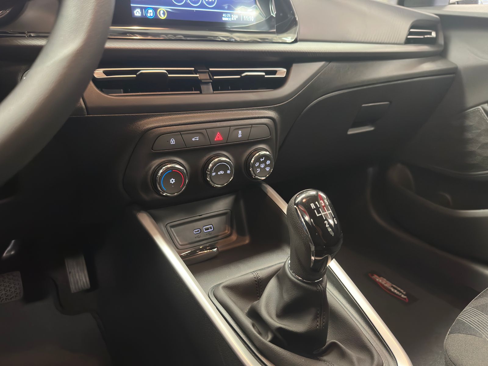 Chevrolet ONIX - foto 10