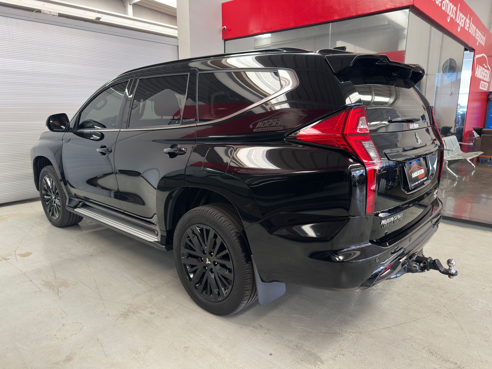 Mitsubishi PAJERO  - foto 6