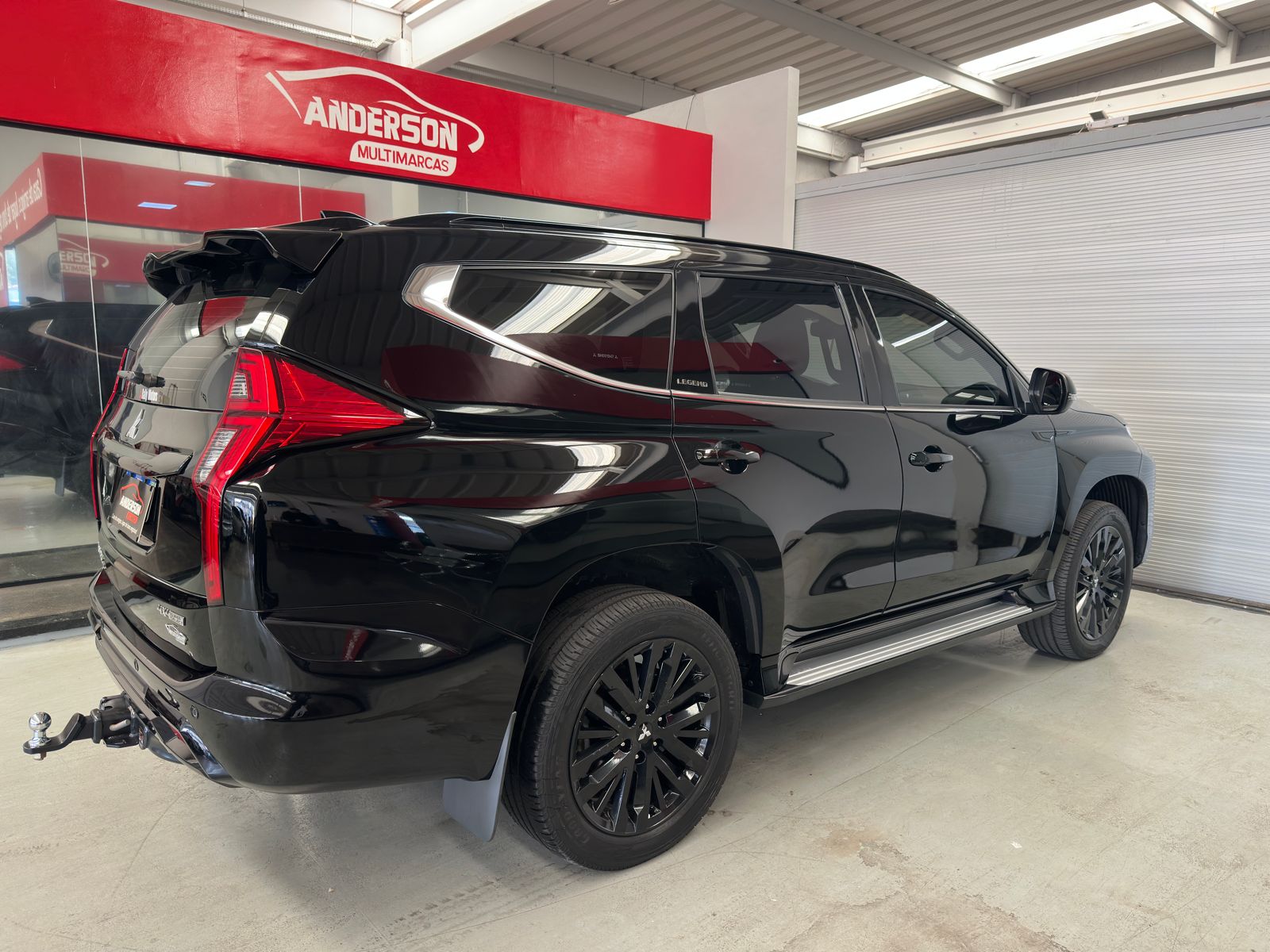 Mitsubishi PAJERO  - foto 4