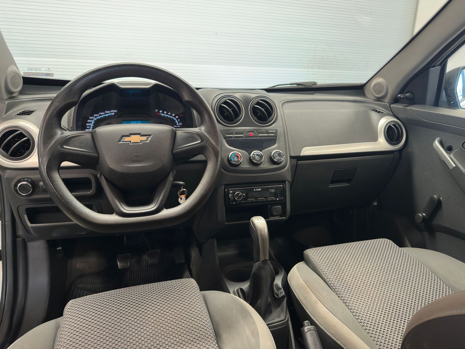 Chevrolet MONTANA - foto 7