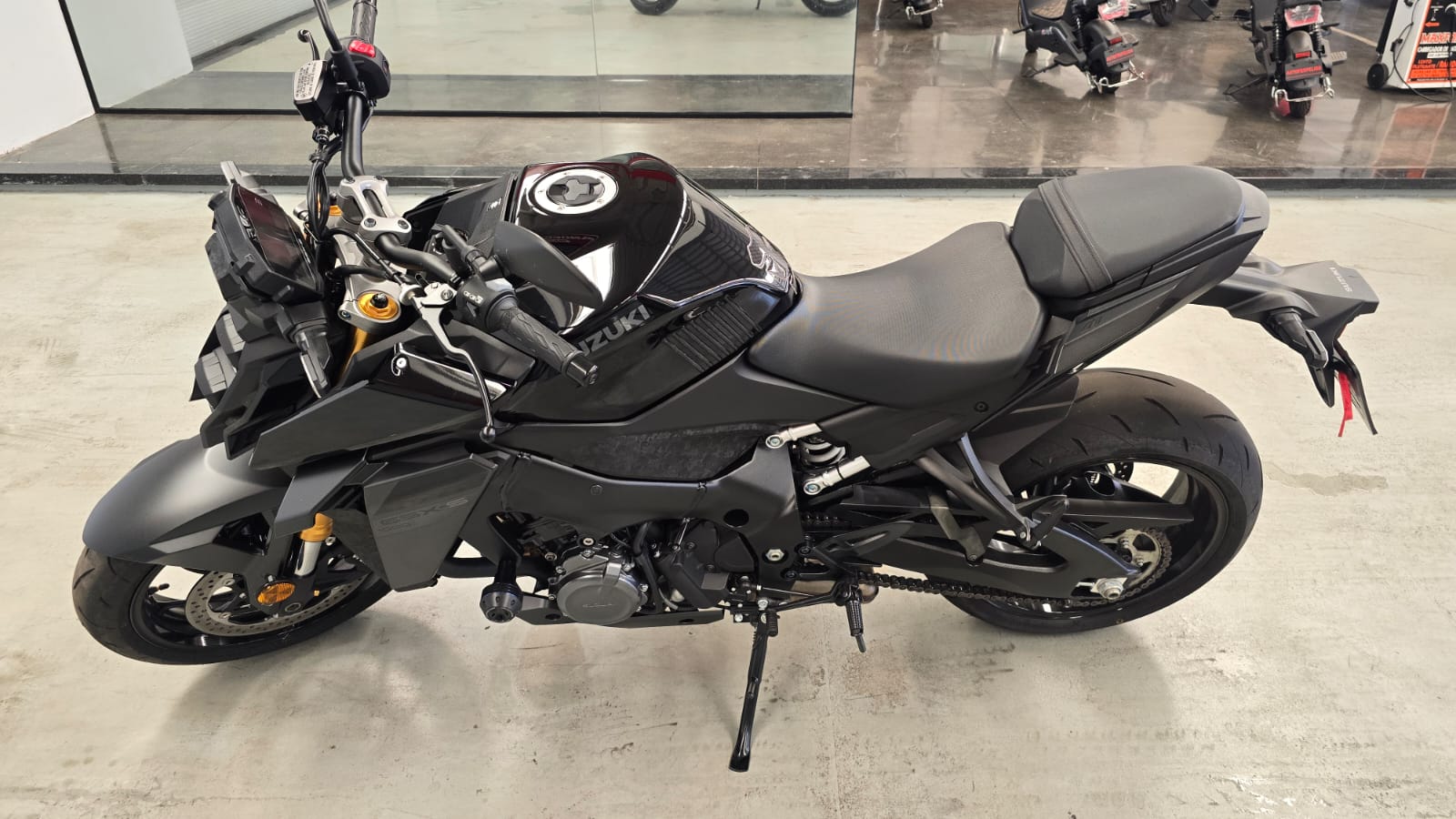 Suzuki GSX-S 