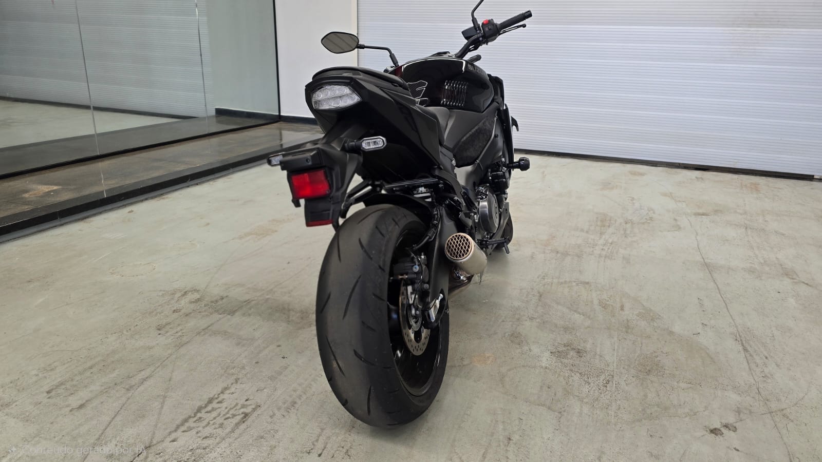 Suzuki GSX-S  - foto 5