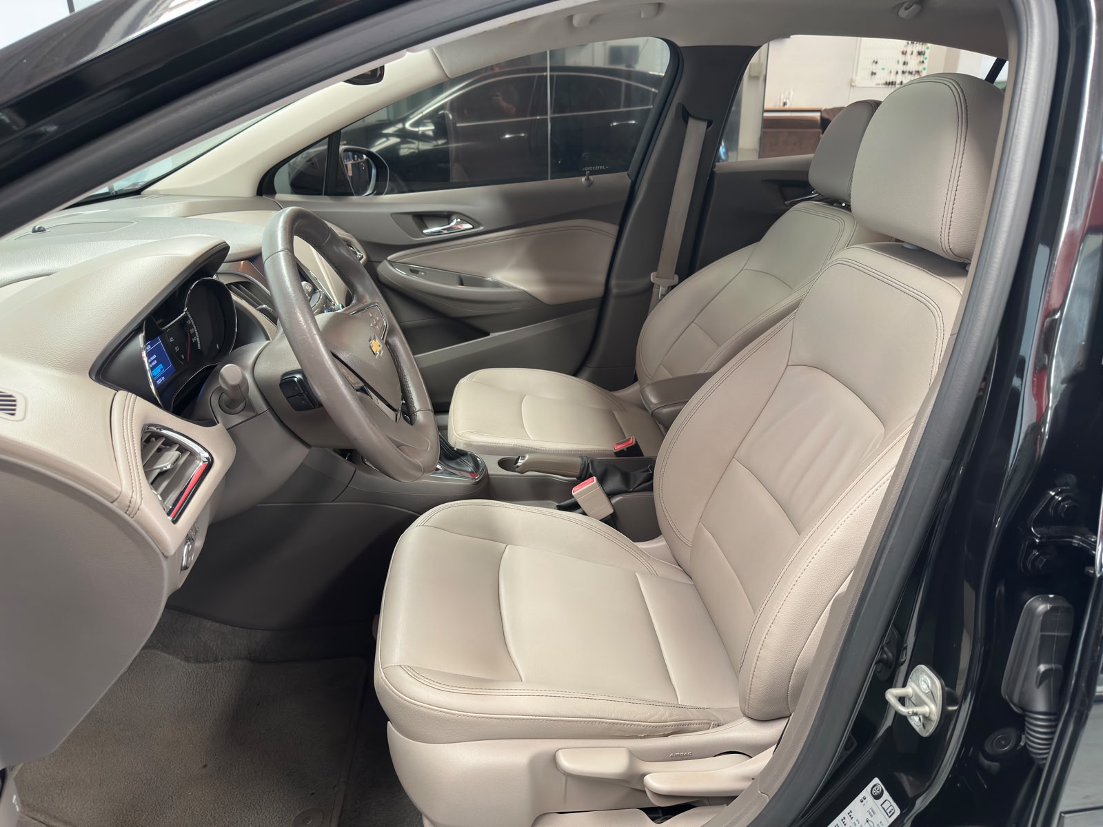 Chevrolet CRUZE - foto 7