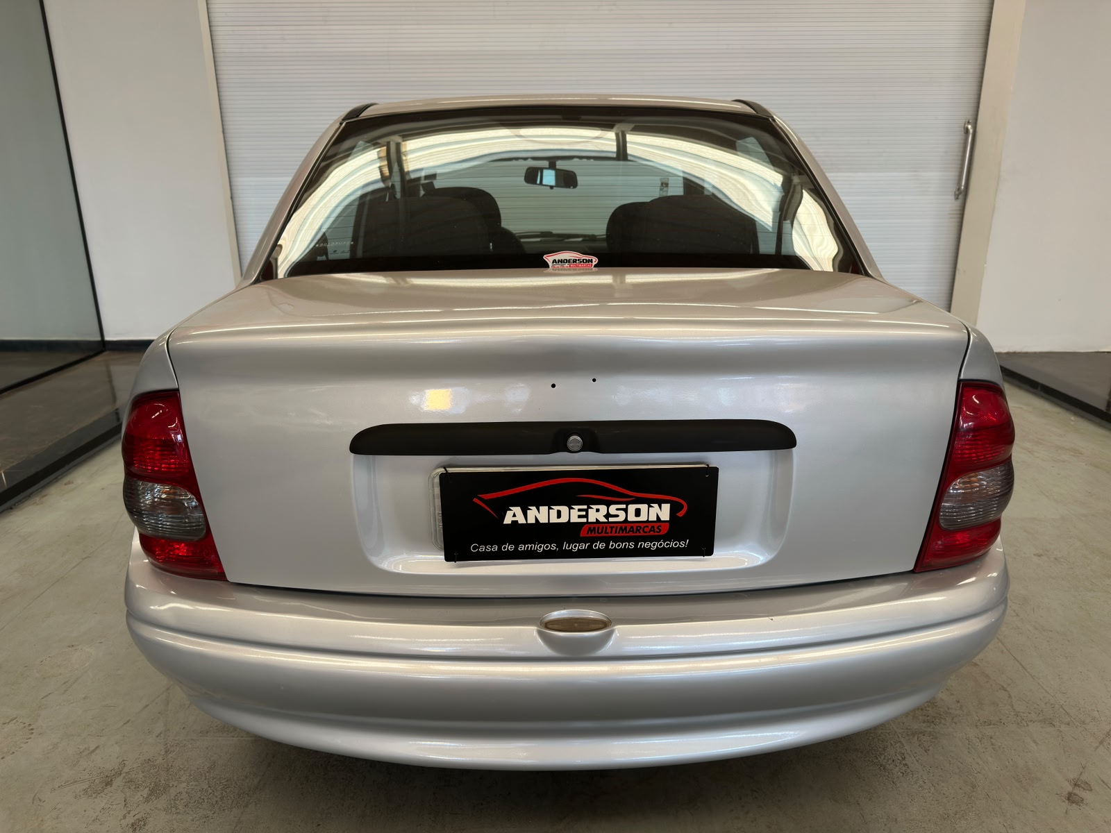 Chevrolet CORSA - foto 5