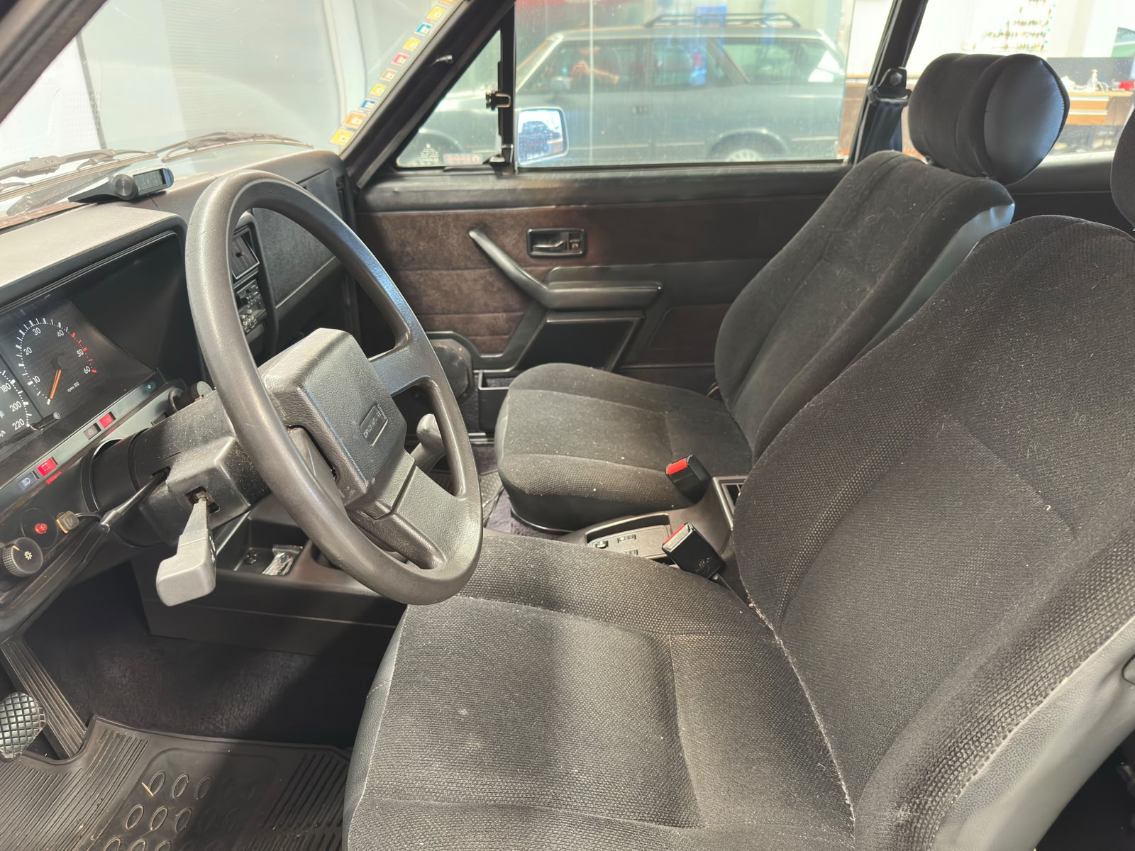 Chevrolet CARAVAN  - foto 2