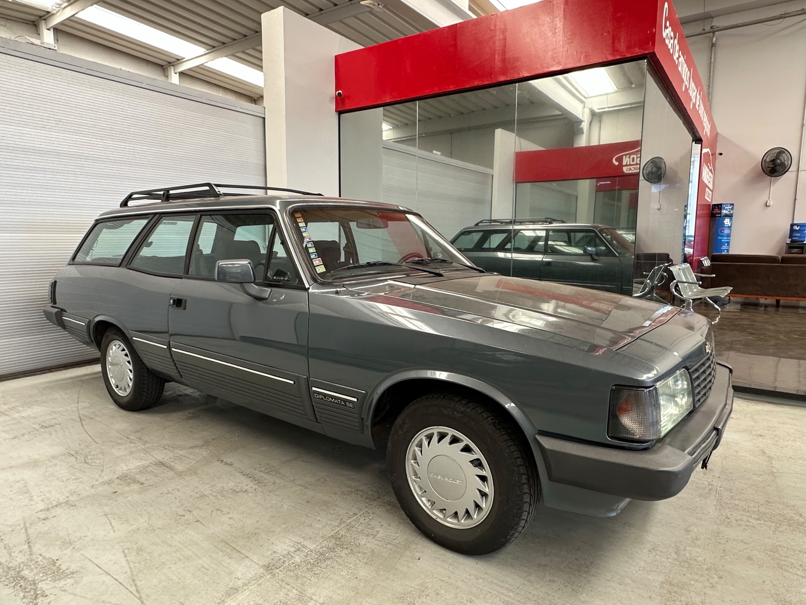 Chevrolet CARAVAN 