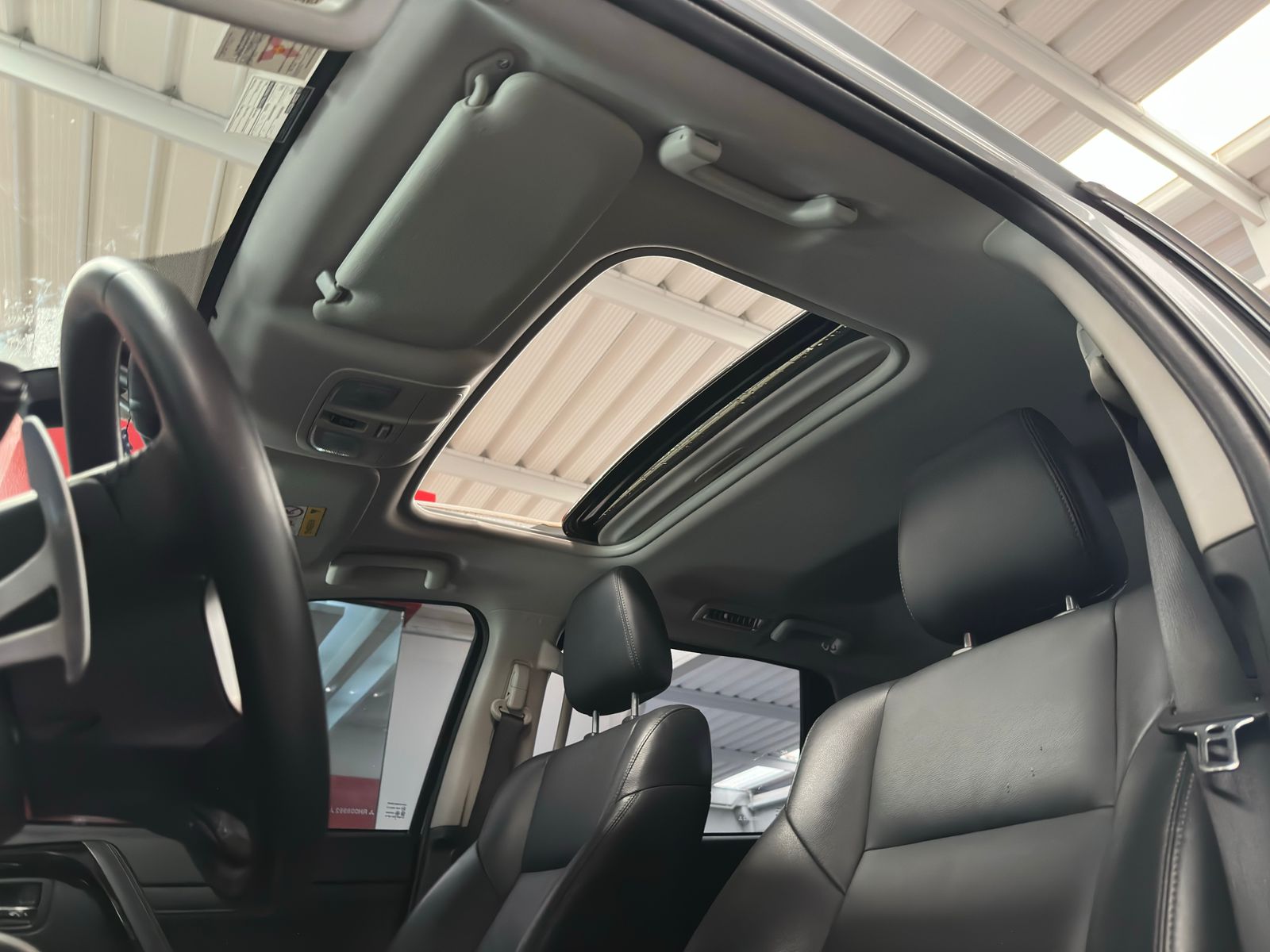 Mitsubishi PAJERO  - foto 12