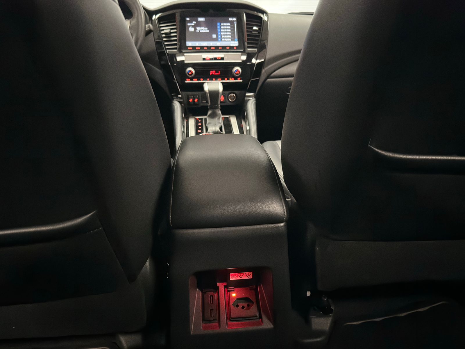 Mitsubishi PAJERO  - foto 16