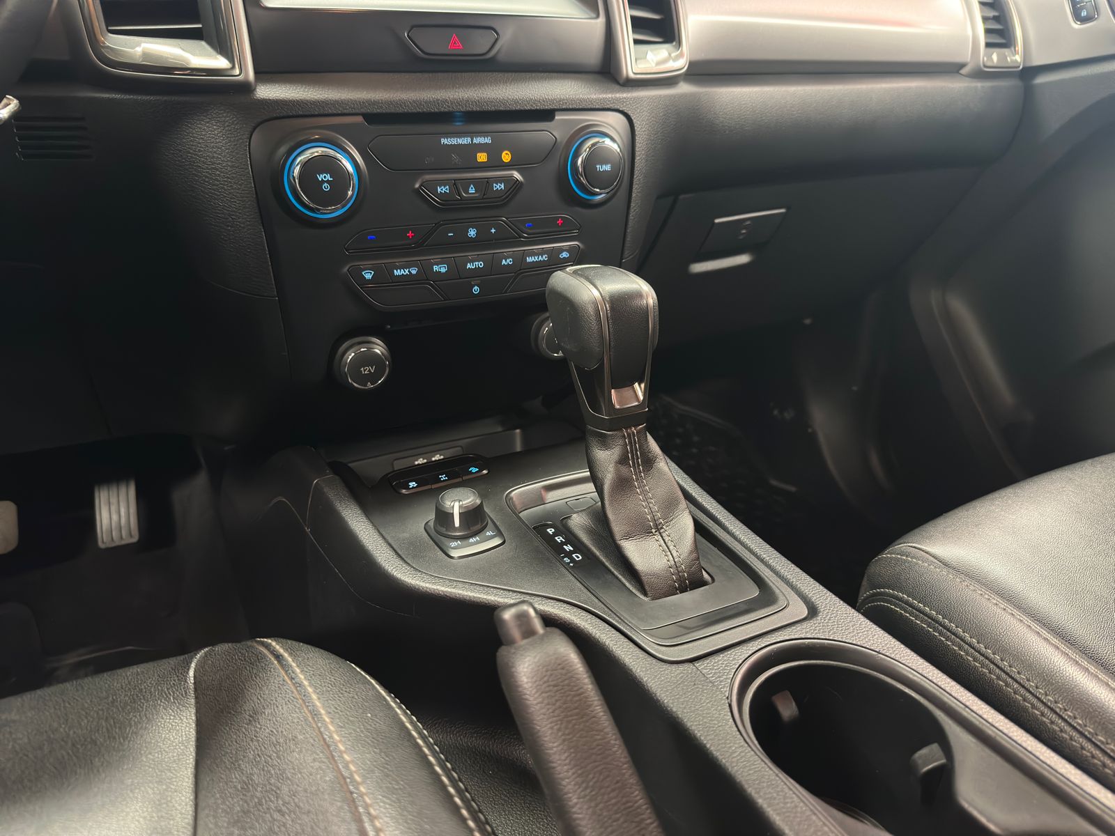 Ford RANGER   - foto 11