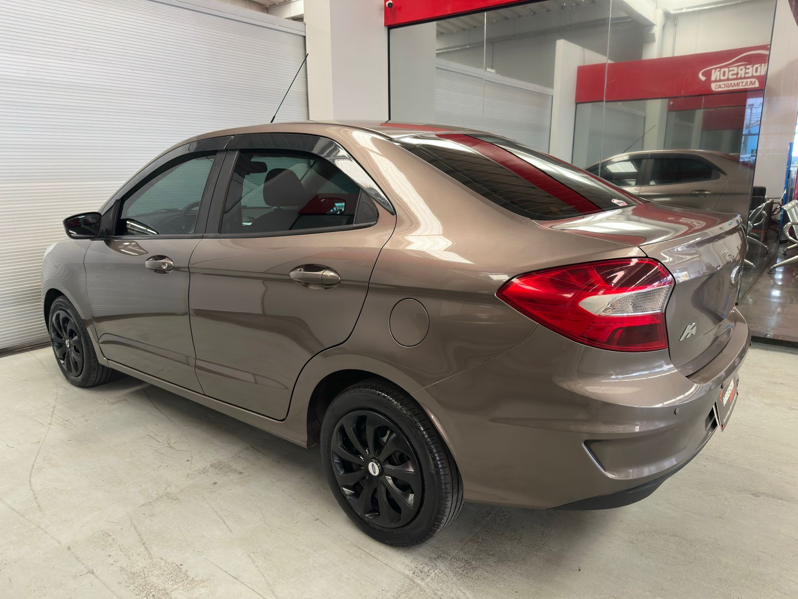 Ford KA+  - foto 6