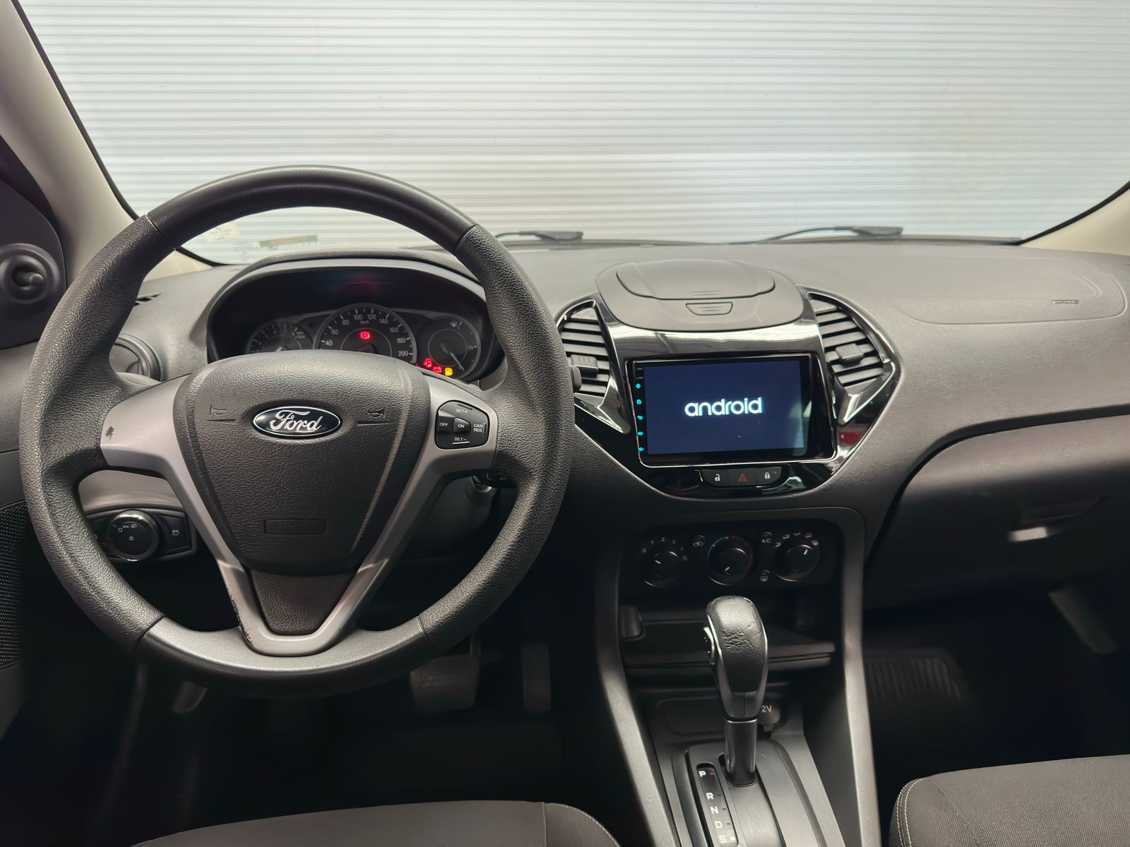 Ford KA+  - foto 9