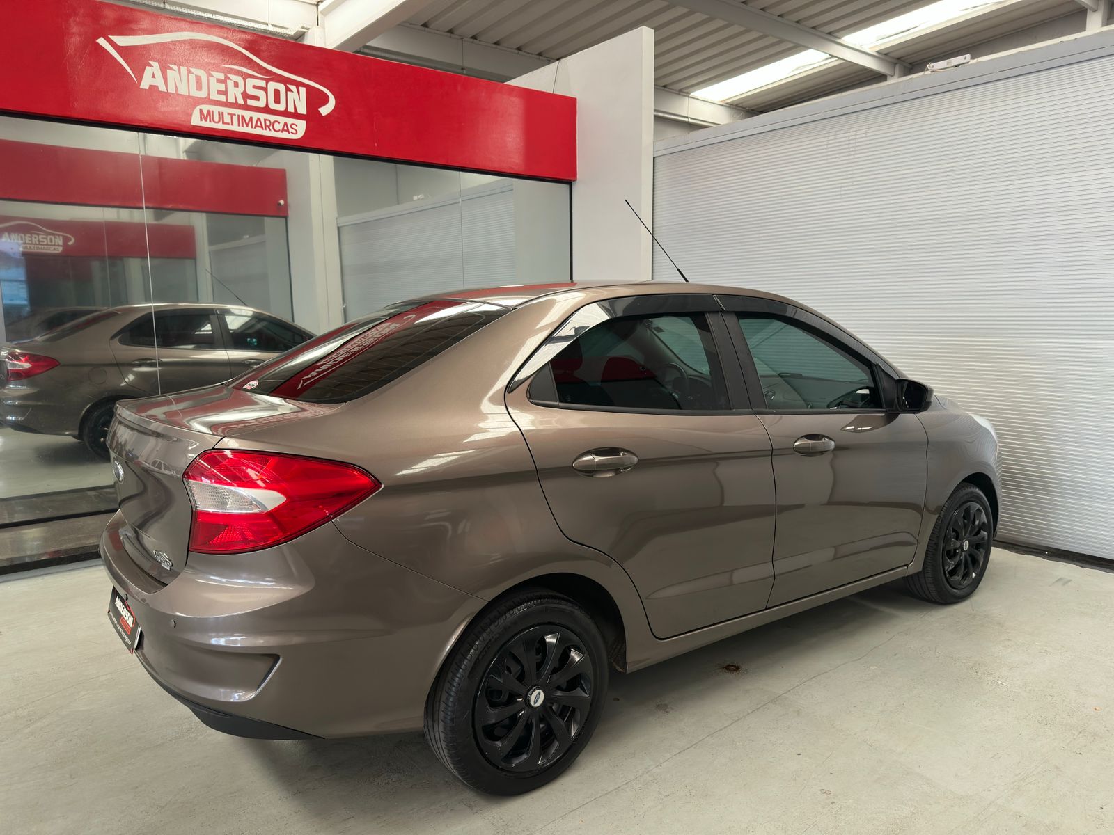 Ford KA+  - foto 4