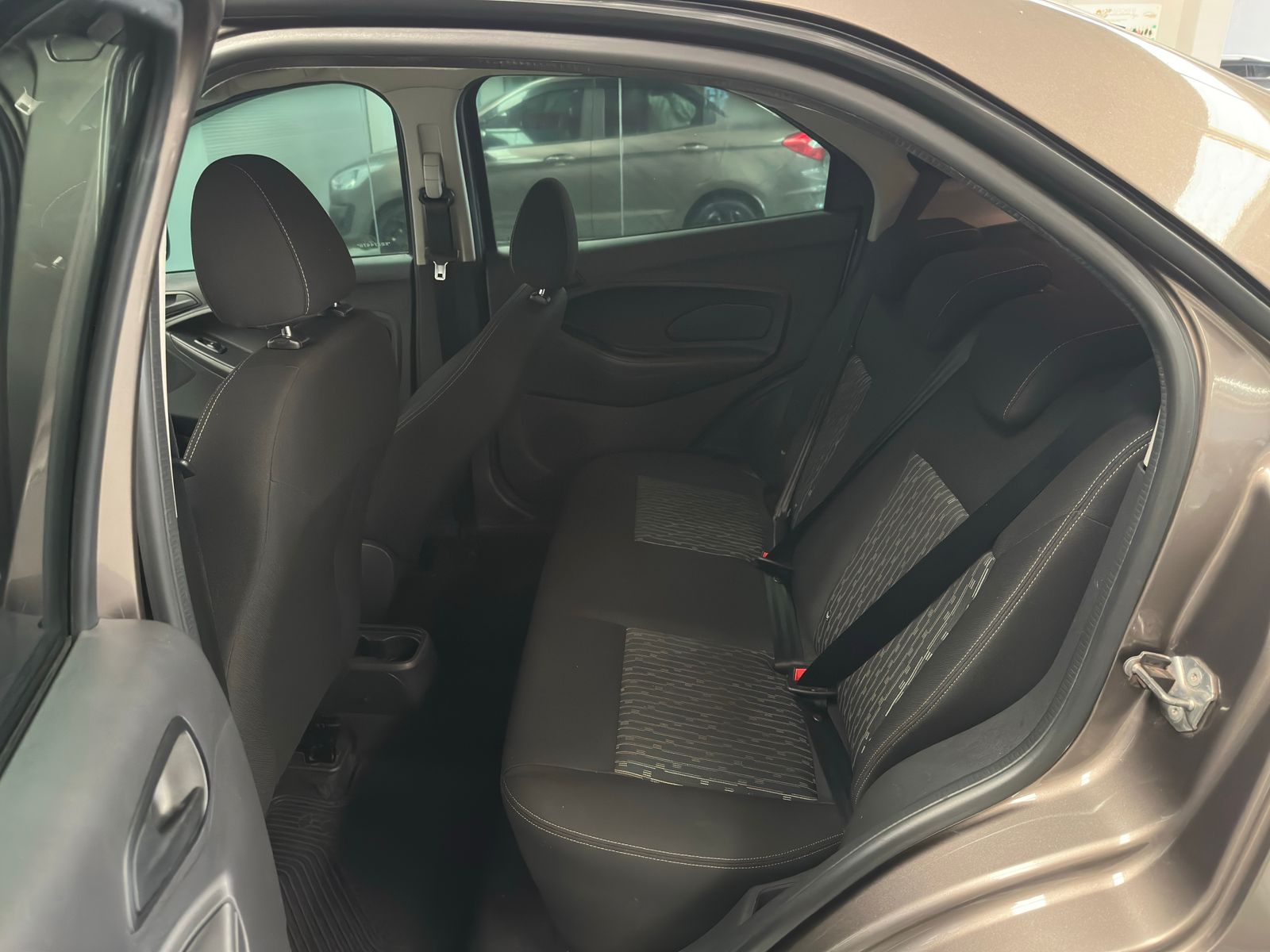Ford KA+  - foto 8