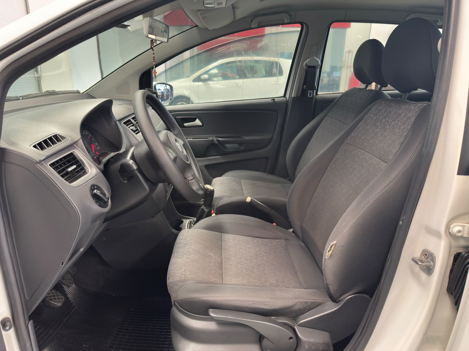 Volkswagen FOX  - foto 7