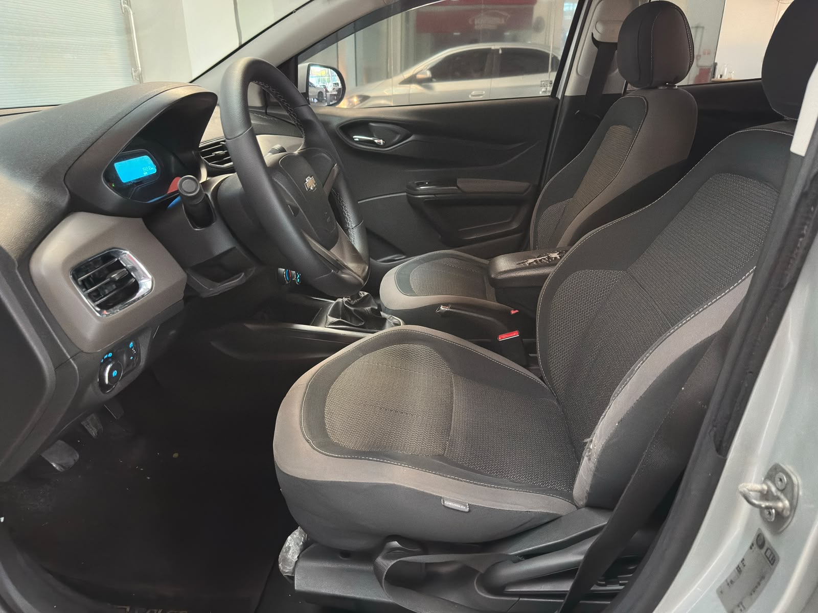 Chevrolet PRISMA  - foto 7