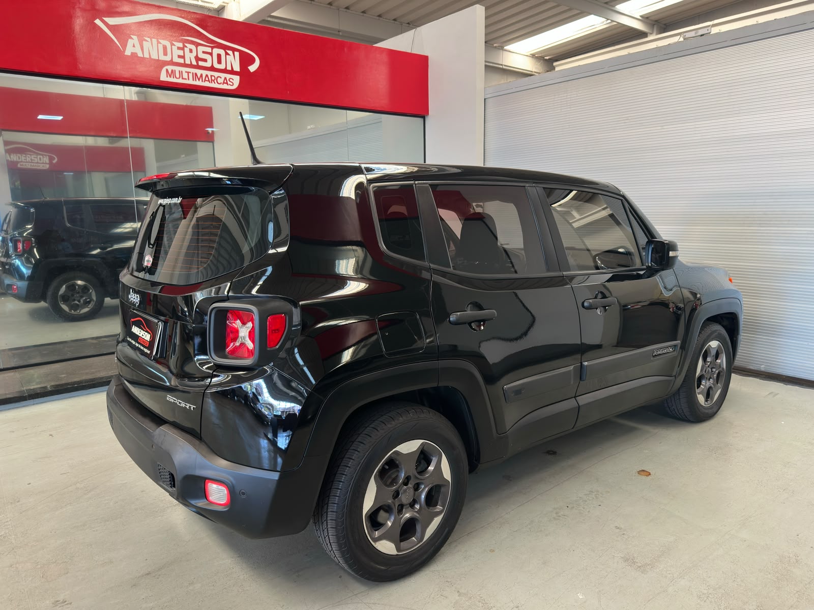 Jeep RENEGADE  - foto 6