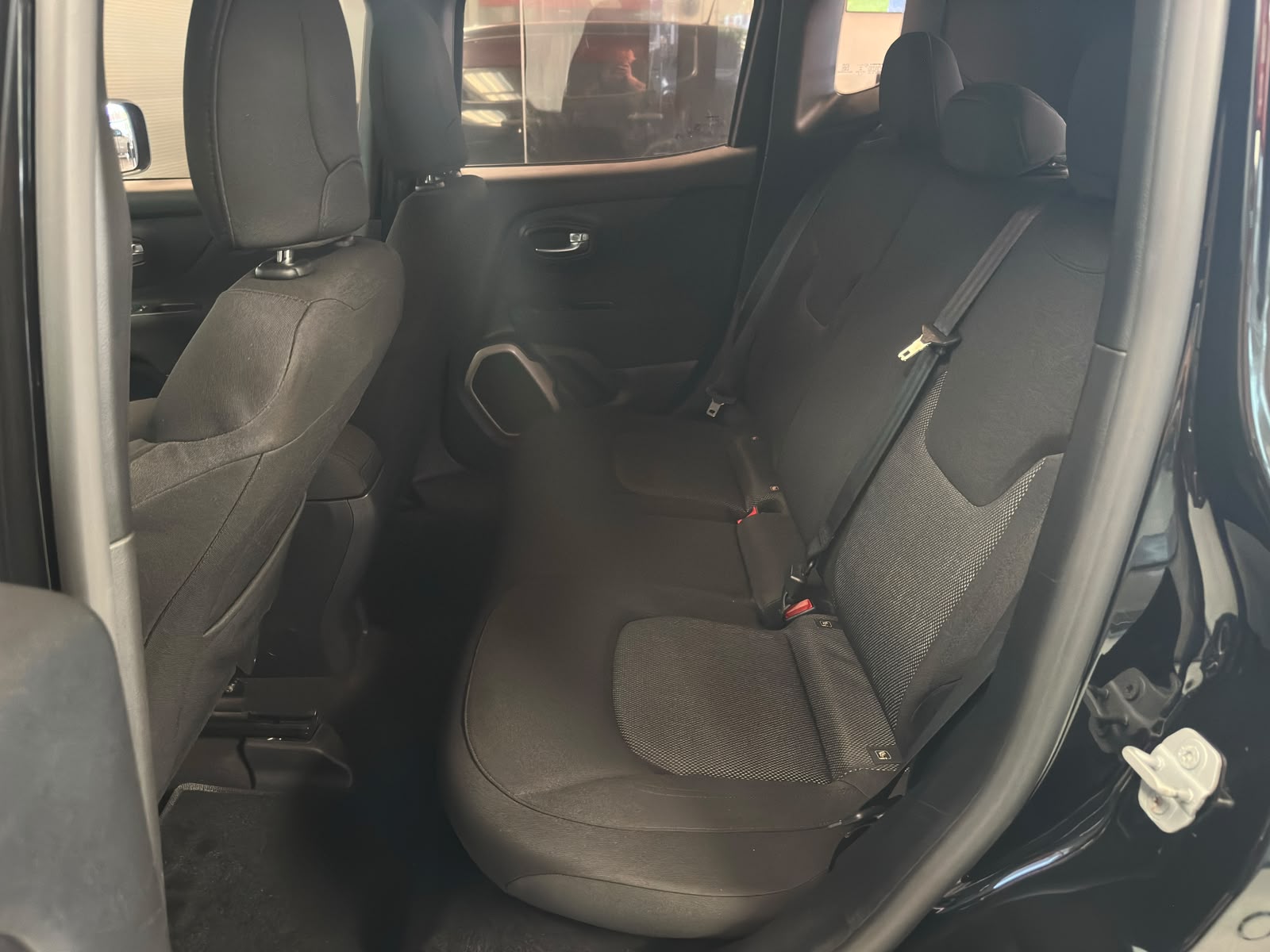 Jeep RENEGADE  - foto 8